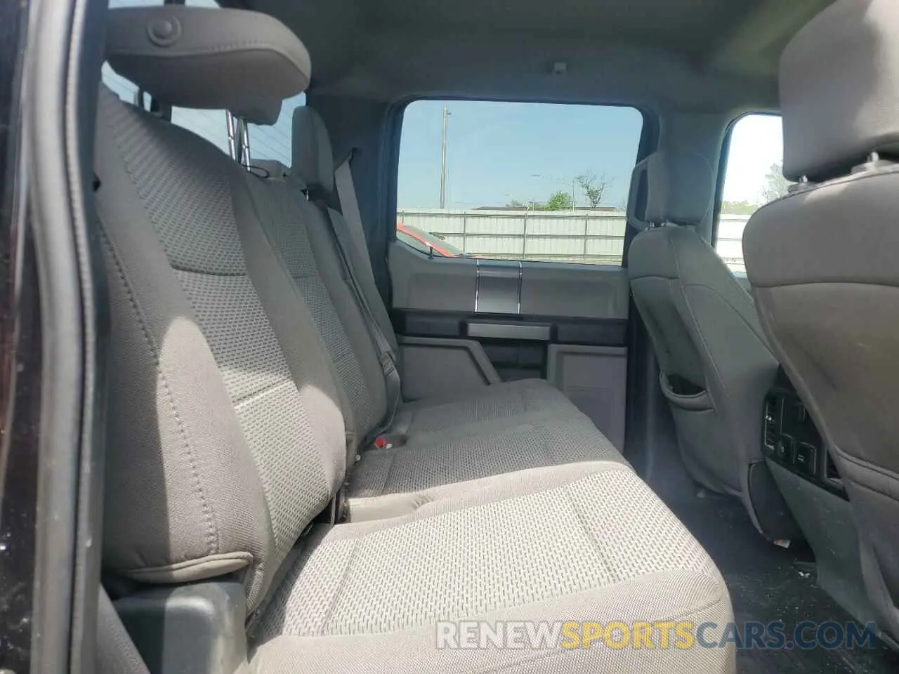 10 fotografías del automóvil dañado 1FTFW1E45KKF07123 FORD F-150 2019