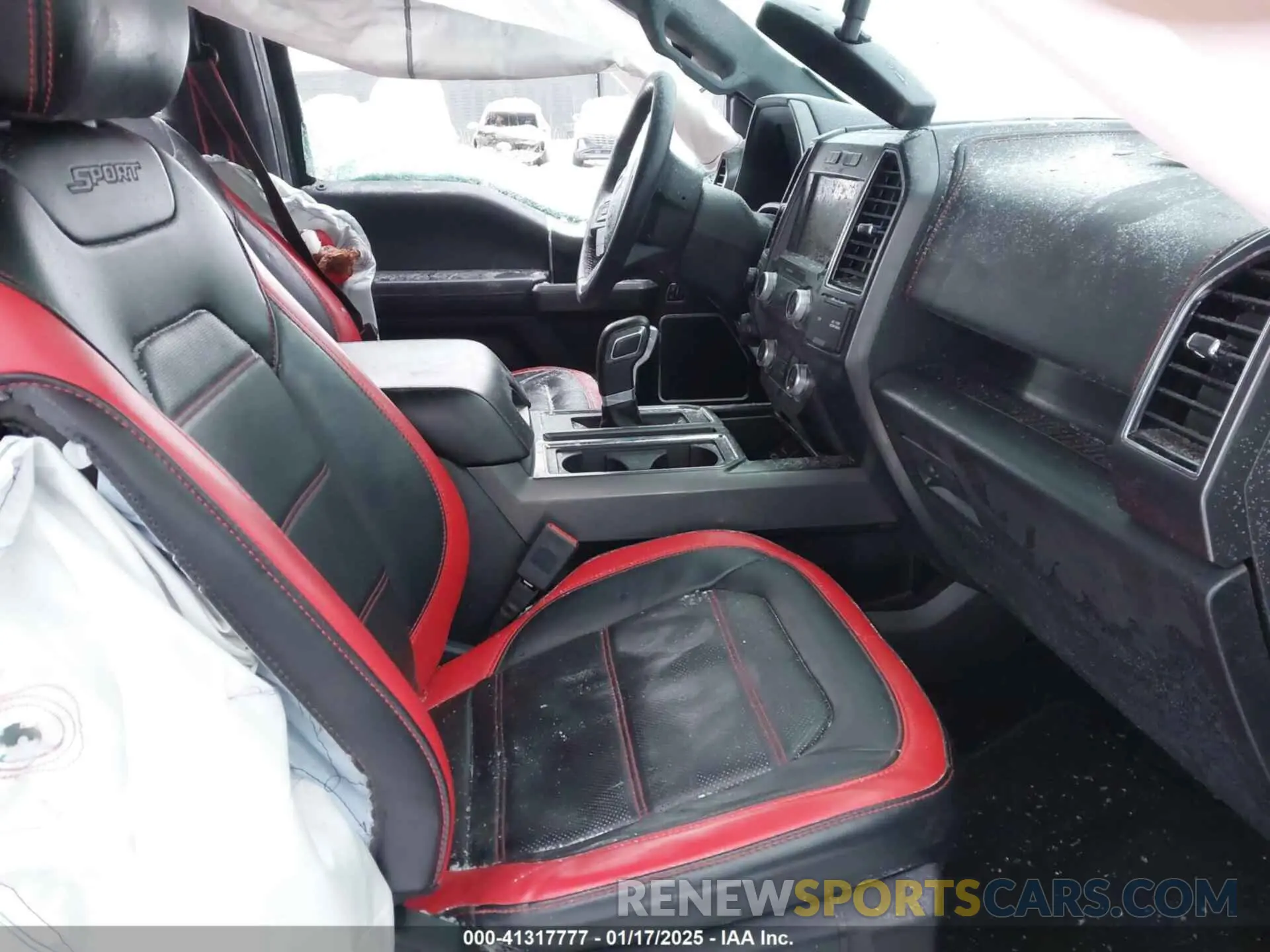 5 fotografías del automóvil dañado 1FTFW1E47KFC69168 FORD F-150 2019