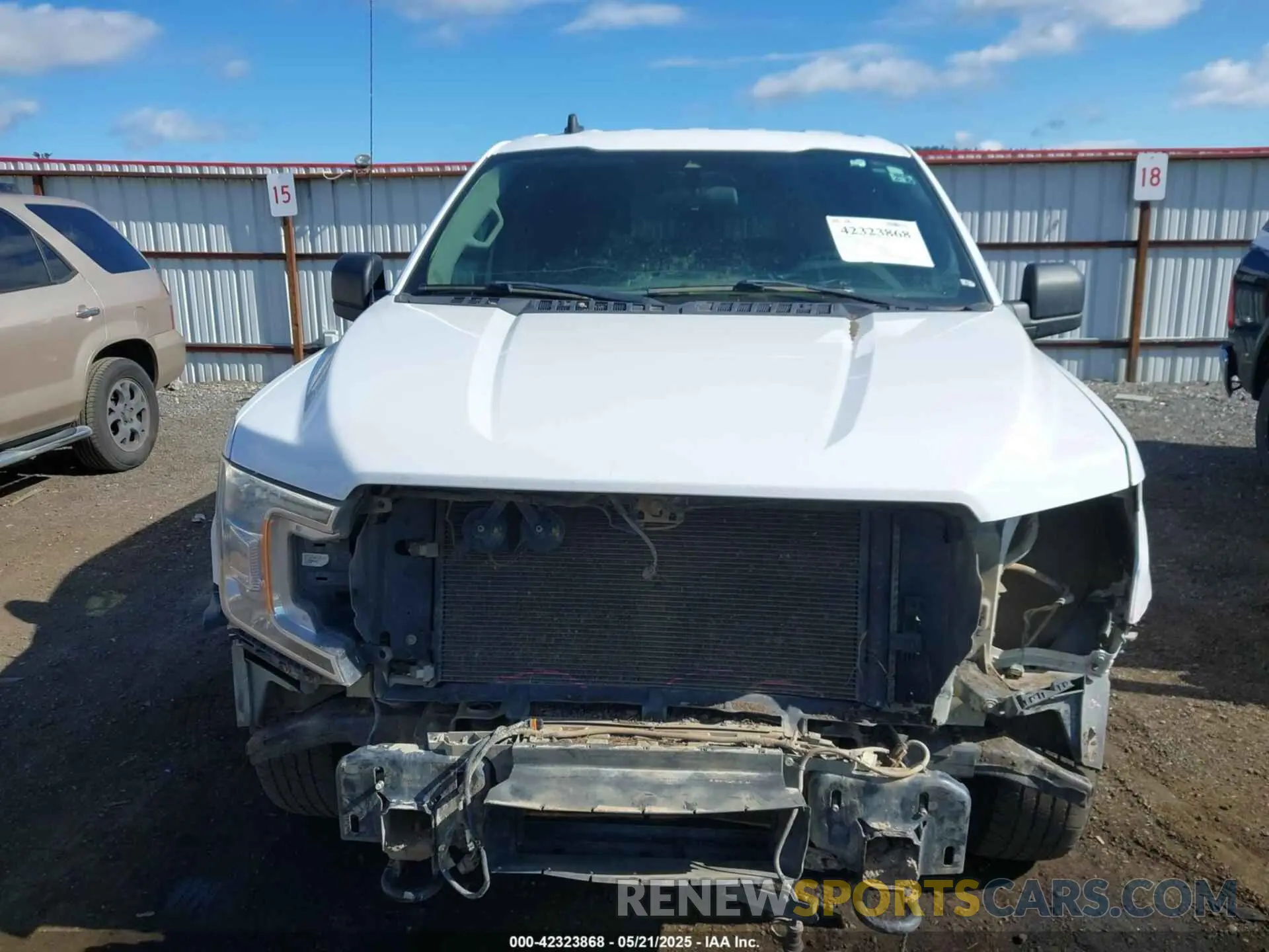 12 fotografías del automóvil dañado 1FTFW1E4XKKD39589 FORD F-150 2019
