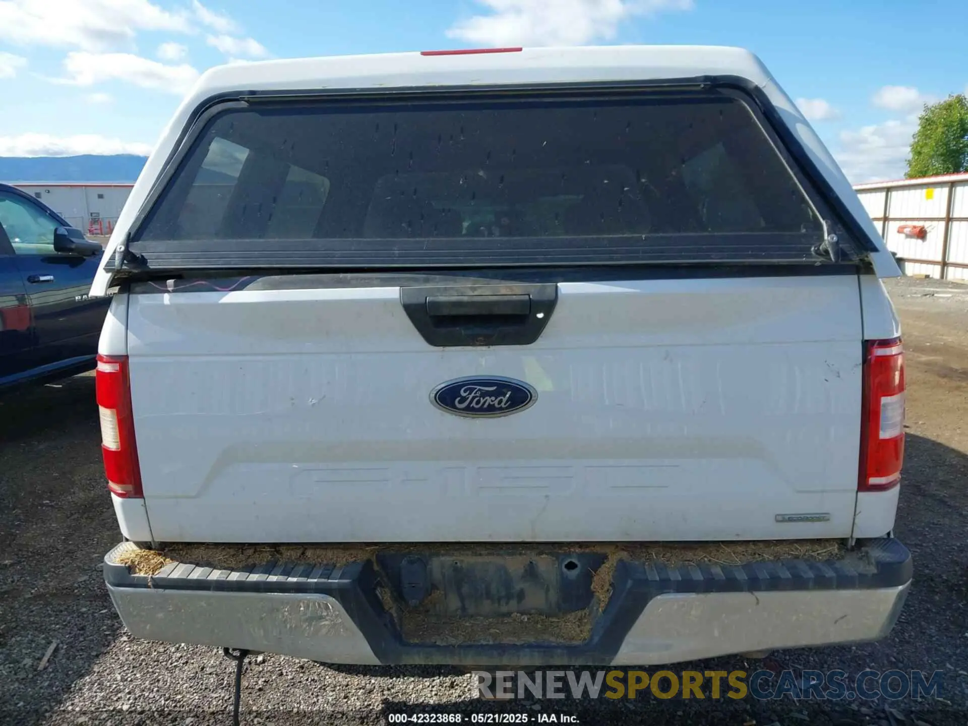 16 fotografías del automóvil dañado 1FTFW1E4XKKD39589 FORD F-150 2019