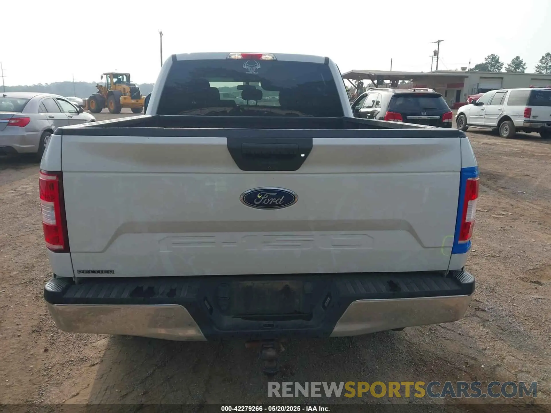 16 fotografías del automóvil dañado 1FTFW1E50KFB63962 FORD F-150 2019