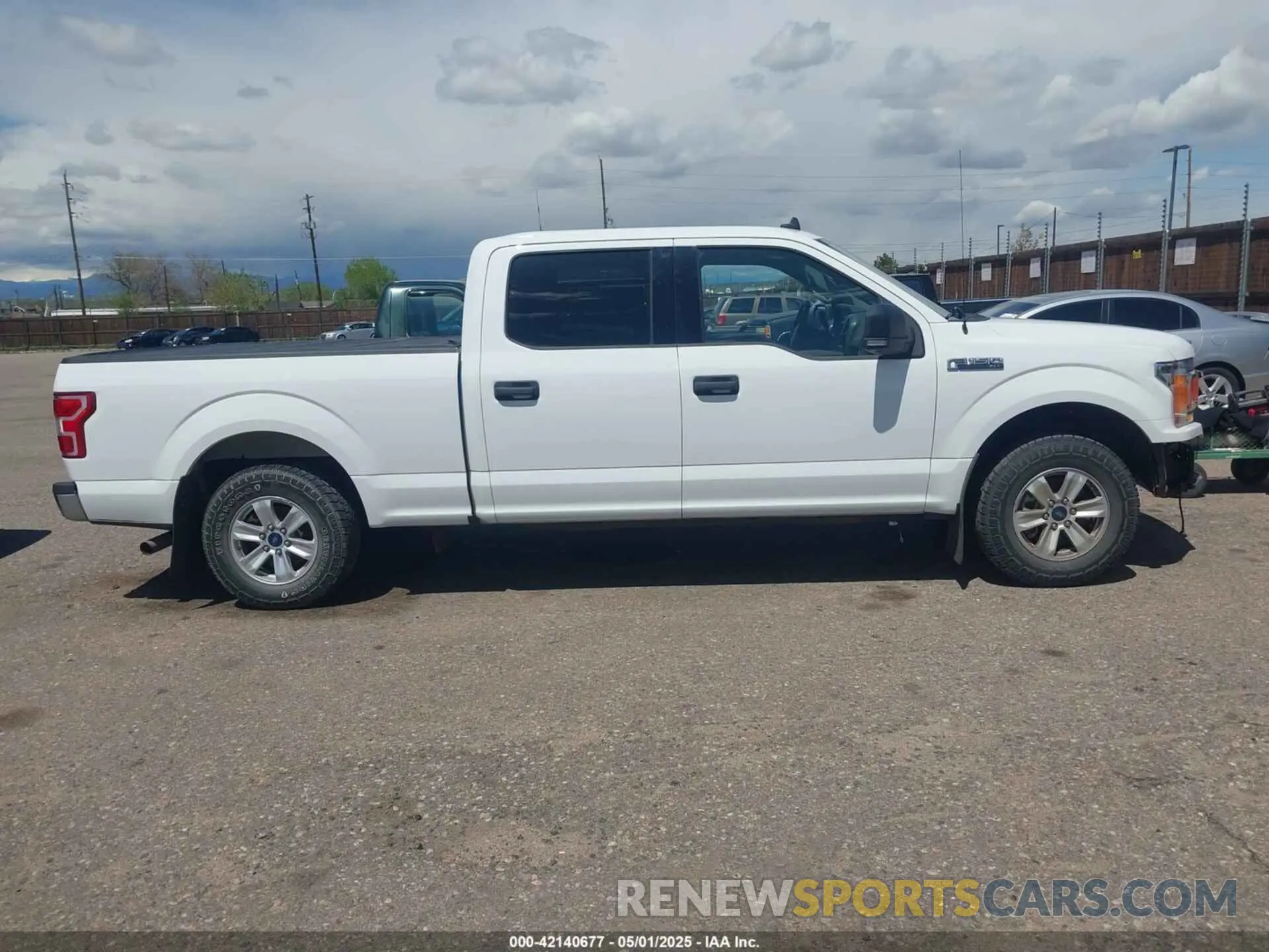 13 fotografías del automóvil dañado 1FTFW1E50KKC72073 FORD F-150 2019