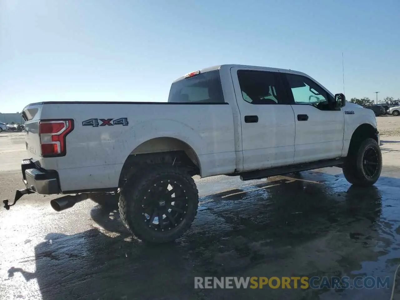 3 fotografías del automóvil dañado 1FTFW1E52KFB69942 FORD F-150 2019