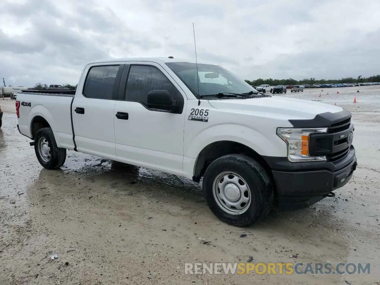 4 fotografías del automóvil dañado 1FTFW1E56KFC26319 FORD F-150 2019