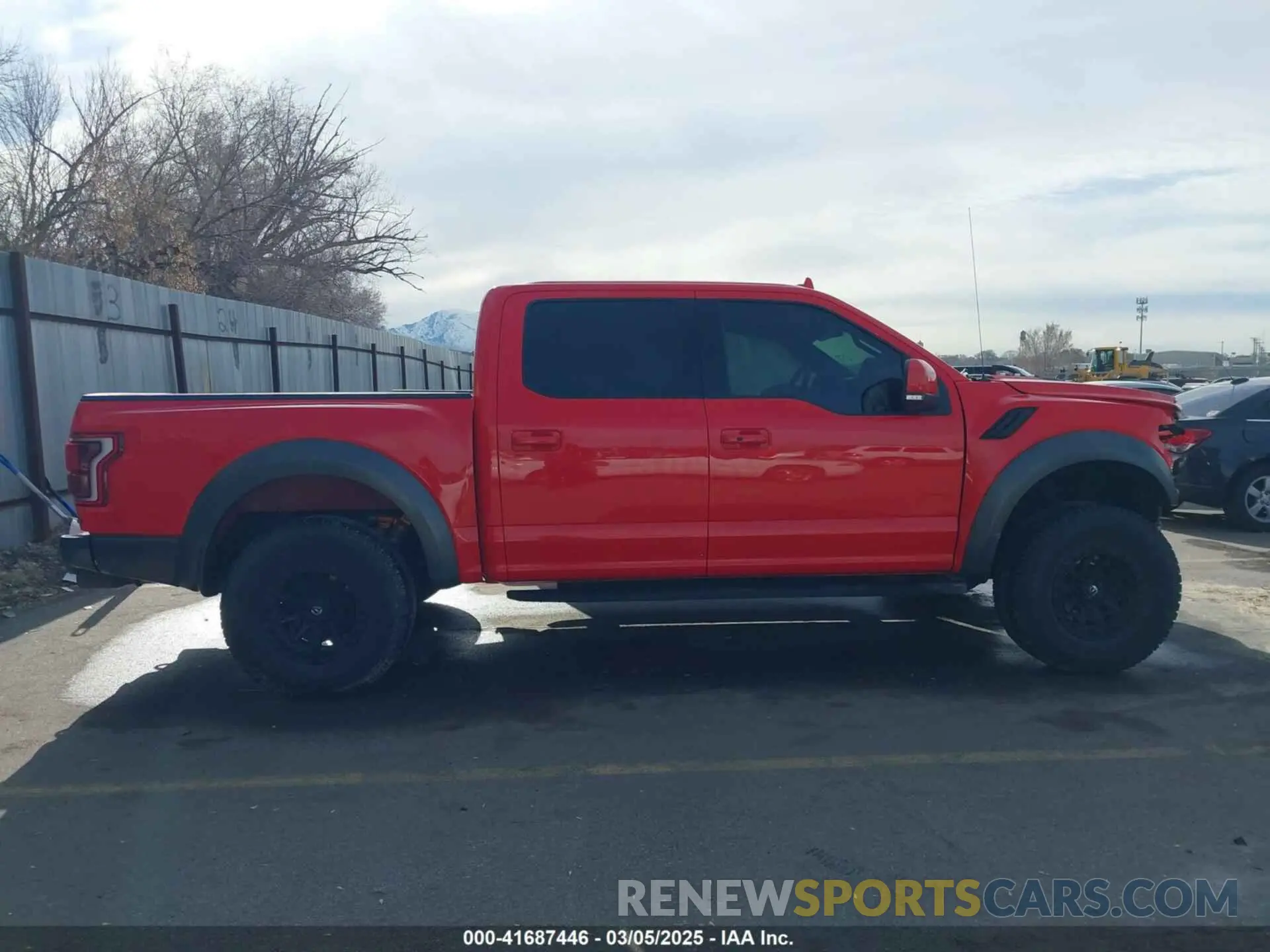 14 fotografías del automóvil dañado 1FTFW1RG2KFC87386 FORD F-150 2019