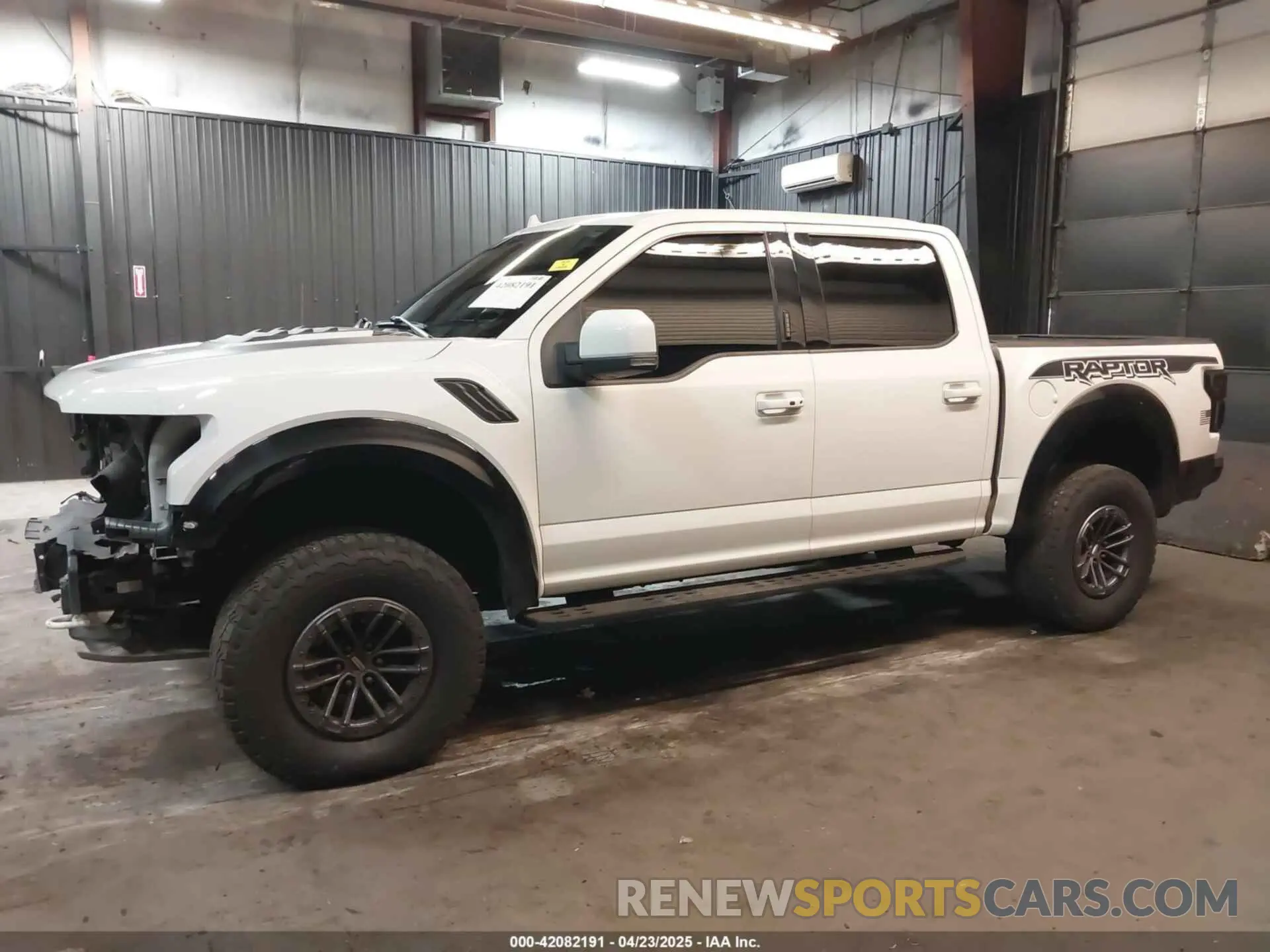 15 fotografías del automóvil dañado 1FTFW1RG3KFC98445 FORD F-150 2019