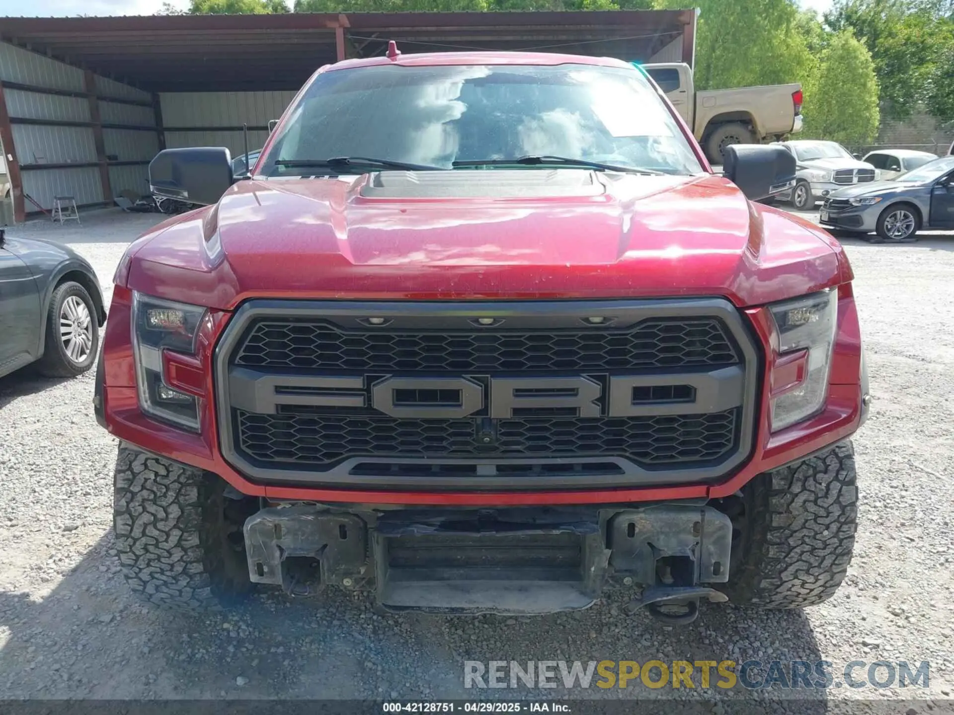 13 fotografías del automóvil dañado 1FTFW1RG4KFD16709 FORD F-150 2019