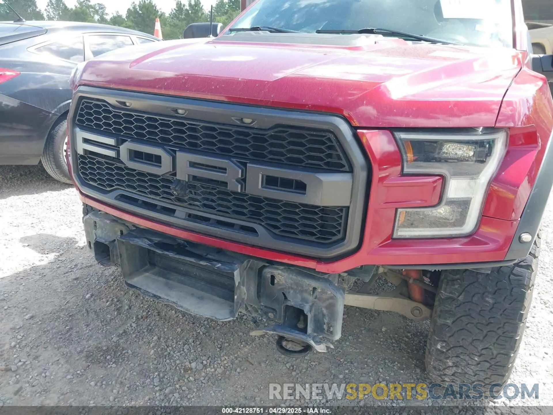 6 fotografías del automóvil dañado 1FTFW1RG4KFD16709 FORD F-150 2019