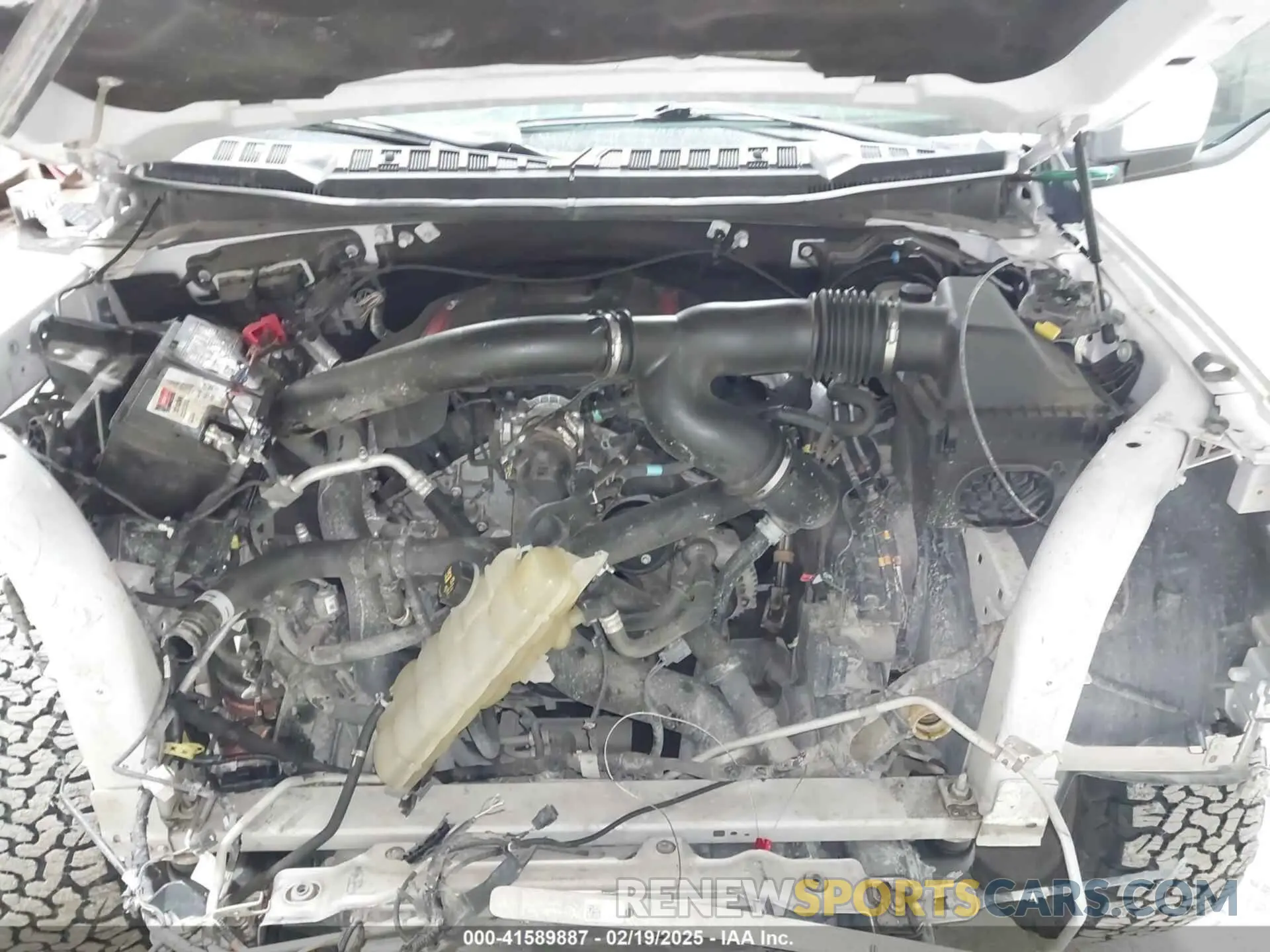 10 fotografías del automóvil dañado 1FTFW1RGXKFD18013 FORD F-150 2019