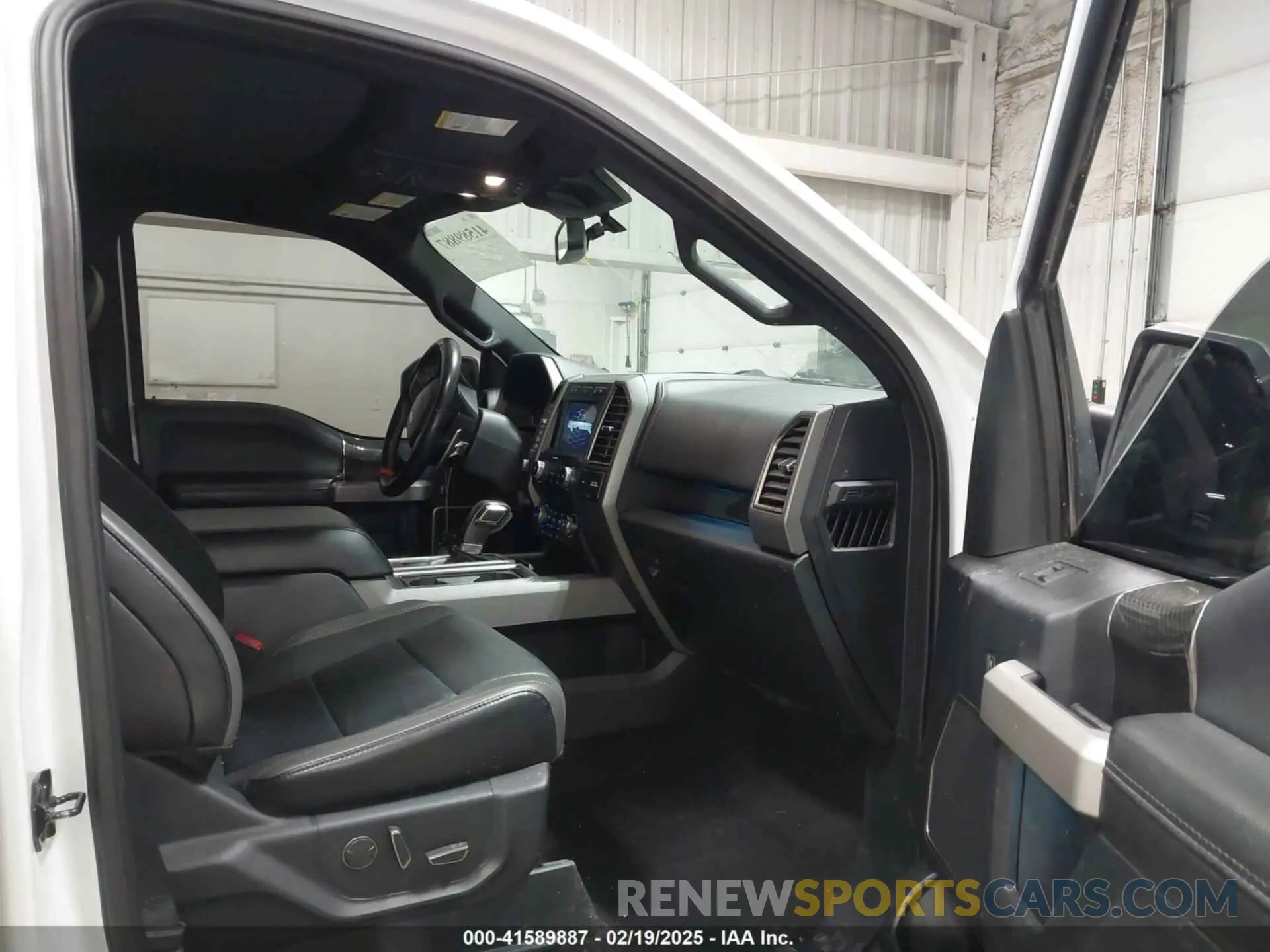 5 fotografías del automóvil dañado 1FTFW1RGXKFD18013 FORD F-150 2019