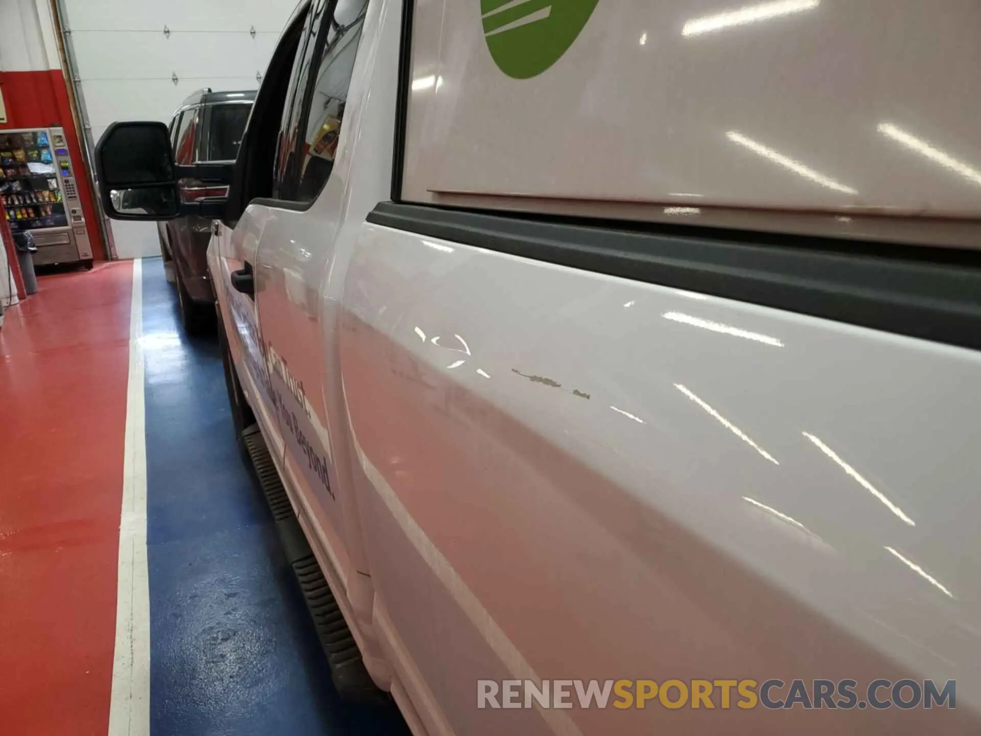 10 fotografías del automóvil dañado 1FTFX1E43KKE41443 FORD F-150 2019