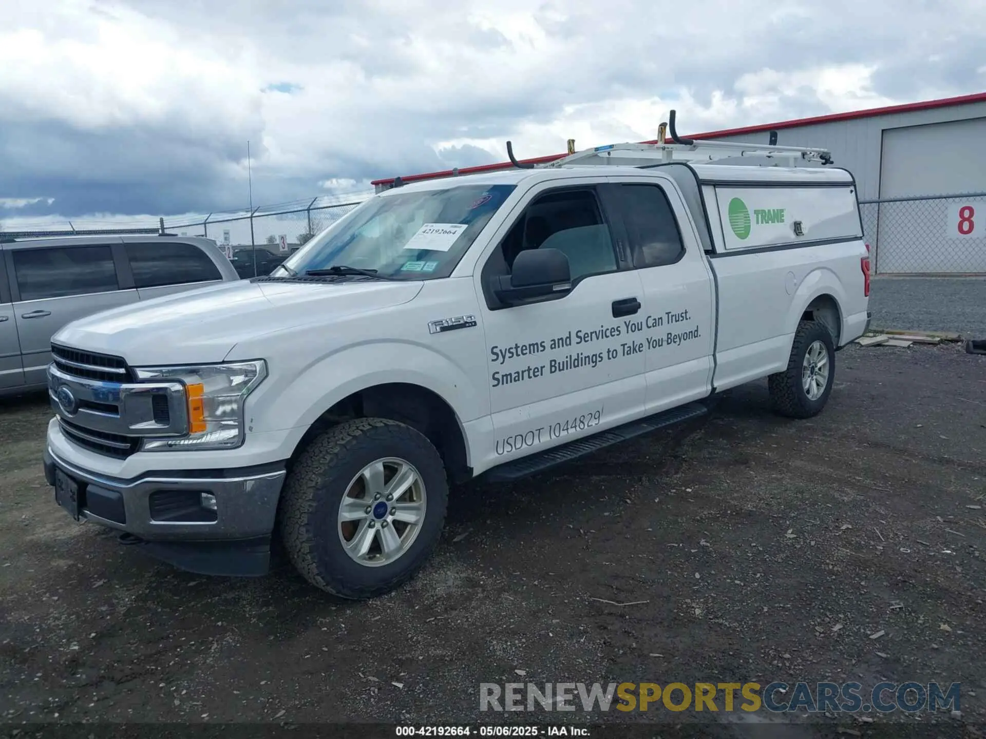 2 fotografías del automóvil dañado 1FTFX1E44KKC43468 FORD F-150 2019