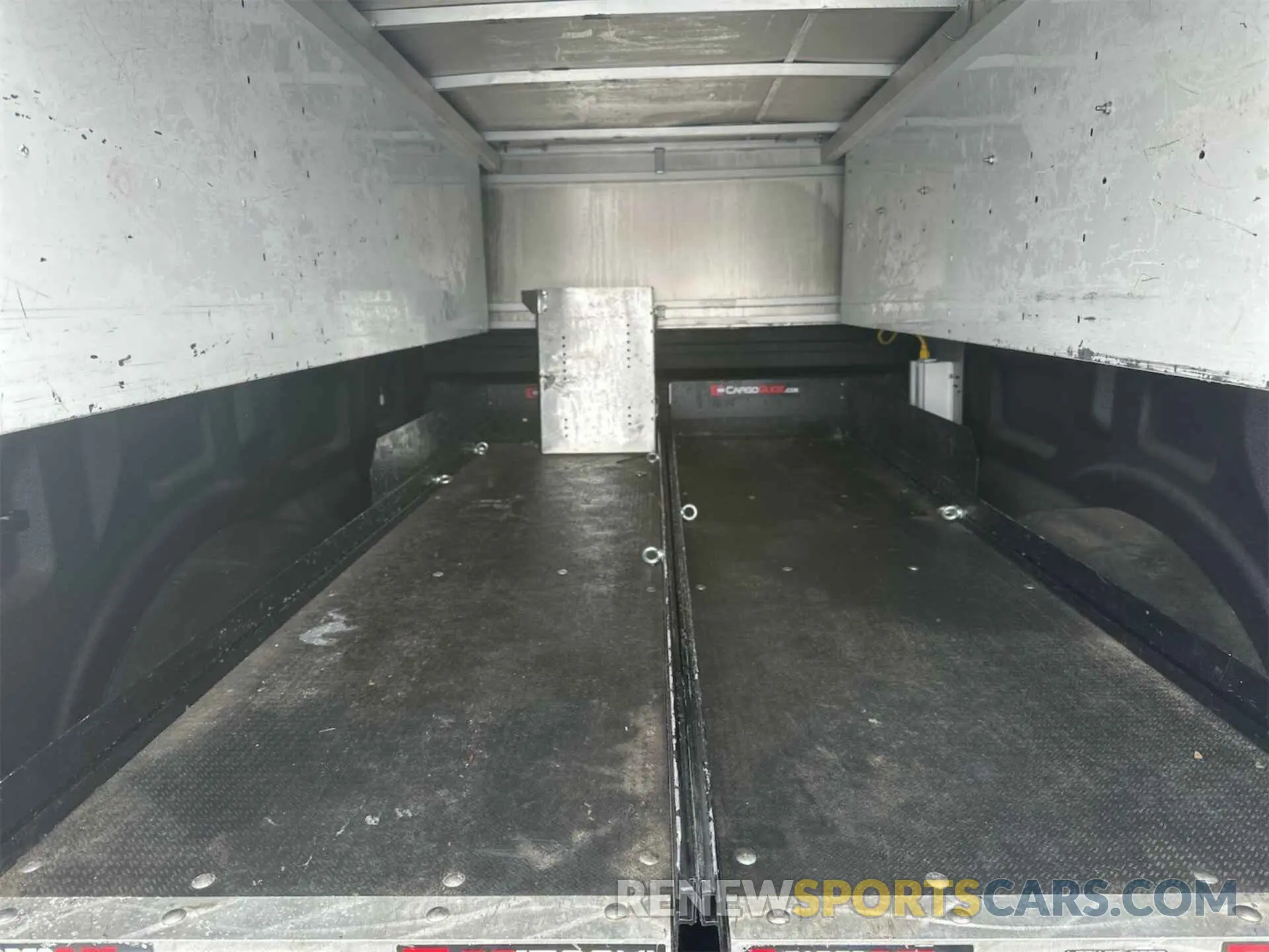 4 fotografías del automóvil dañado 1FTFX1E46KKE17945 FORD F-150 2019