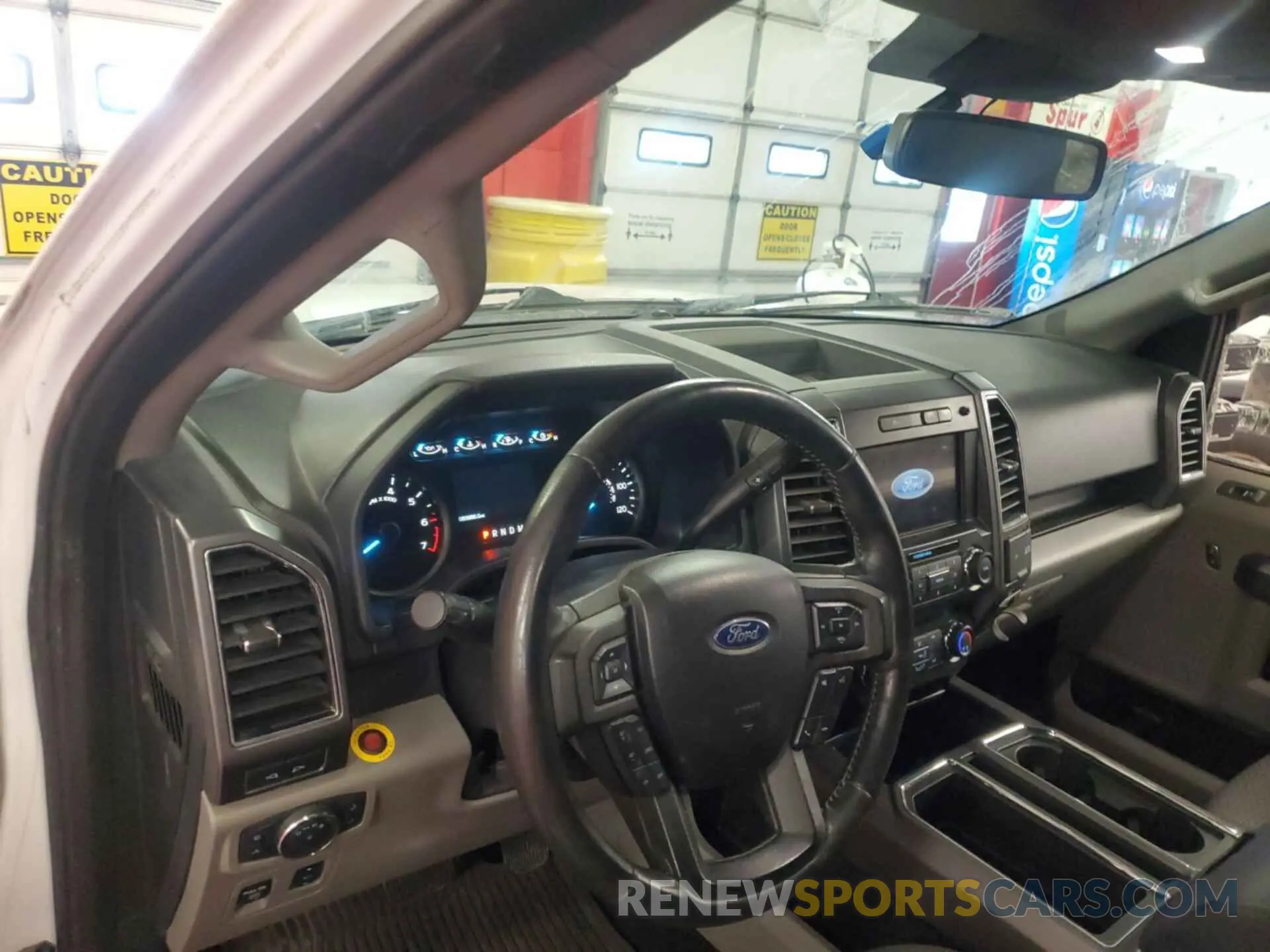 6 fotografías del automóvil dañado 1FTFX1E46KKE17945 FORD F-150 2019