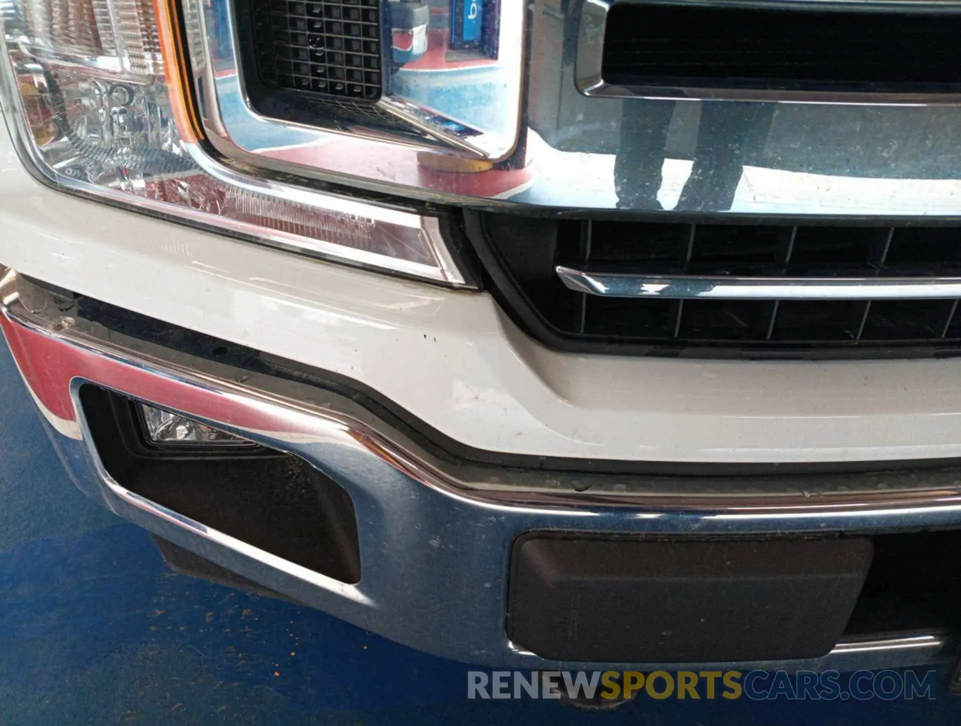 20 fotografías del automóvil dañado 1FTFX1E48KKC43585 FORD F-150 2019