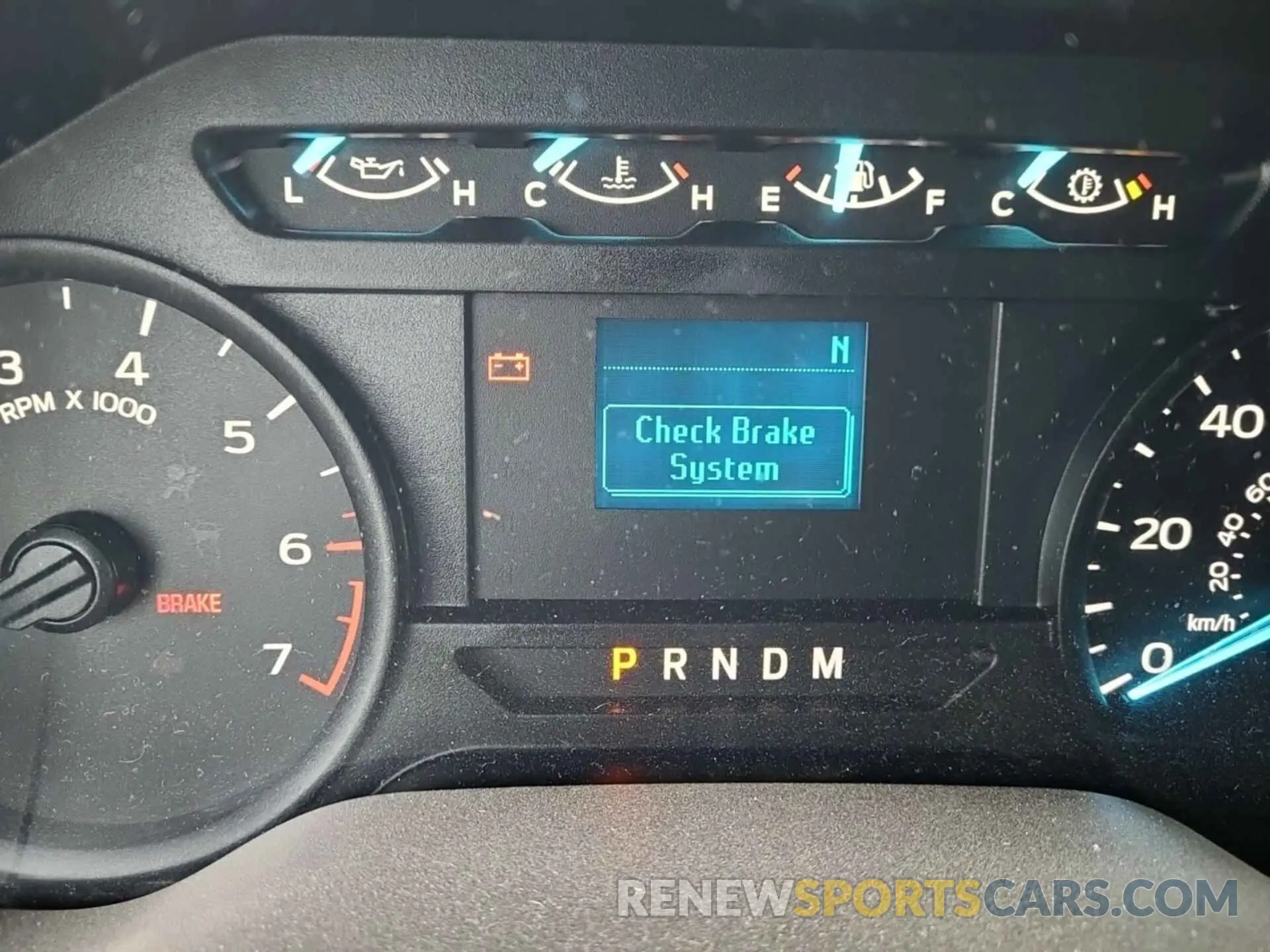 9 fotografías del automóvil dañado 1FTFX1E51KKD83194 FORD F-150 2019