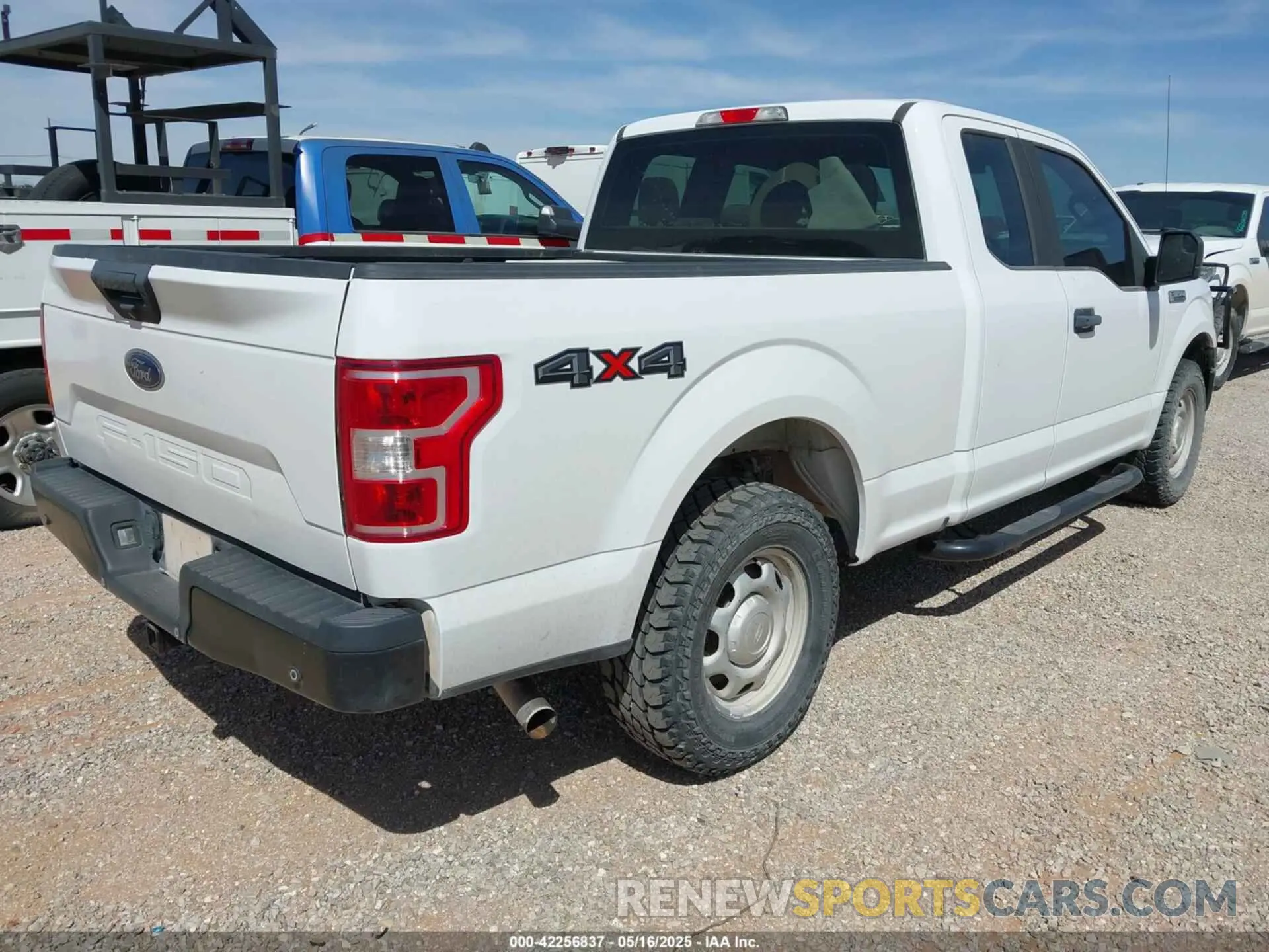 4 fotografías del automóvil dañado 1FTFX1E52KKC37242 FORD F-150 2019