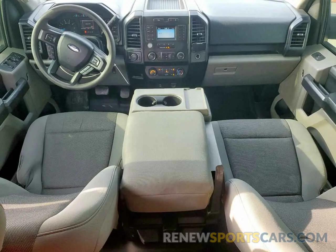 8 fotografías del automóvil dañado 1FTFX1E58KKE84670 FORD F-150 2019