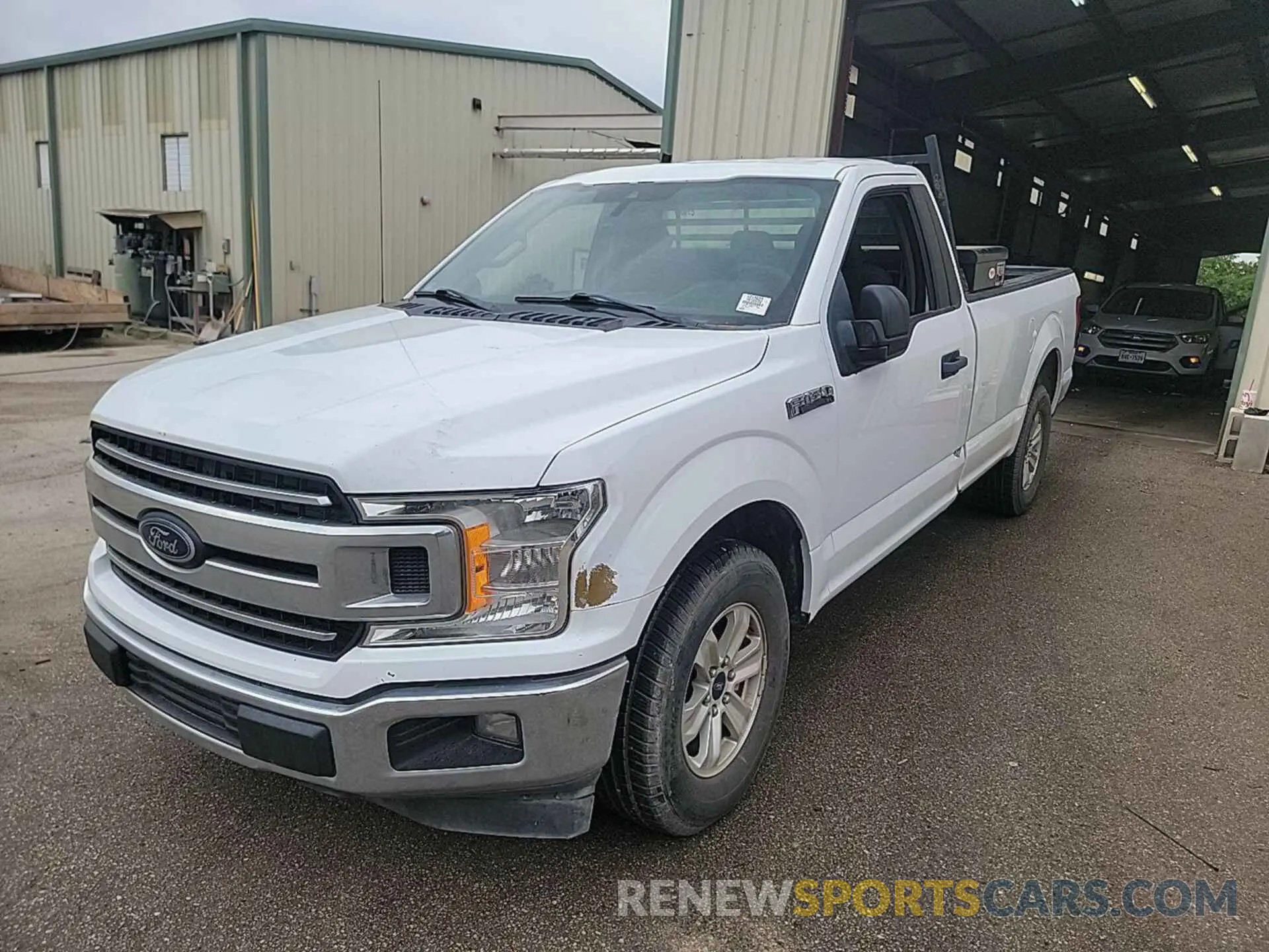 17 fotografías del automóvil dañado 1FTMF1C58KKC79007 FORD F-150 2019