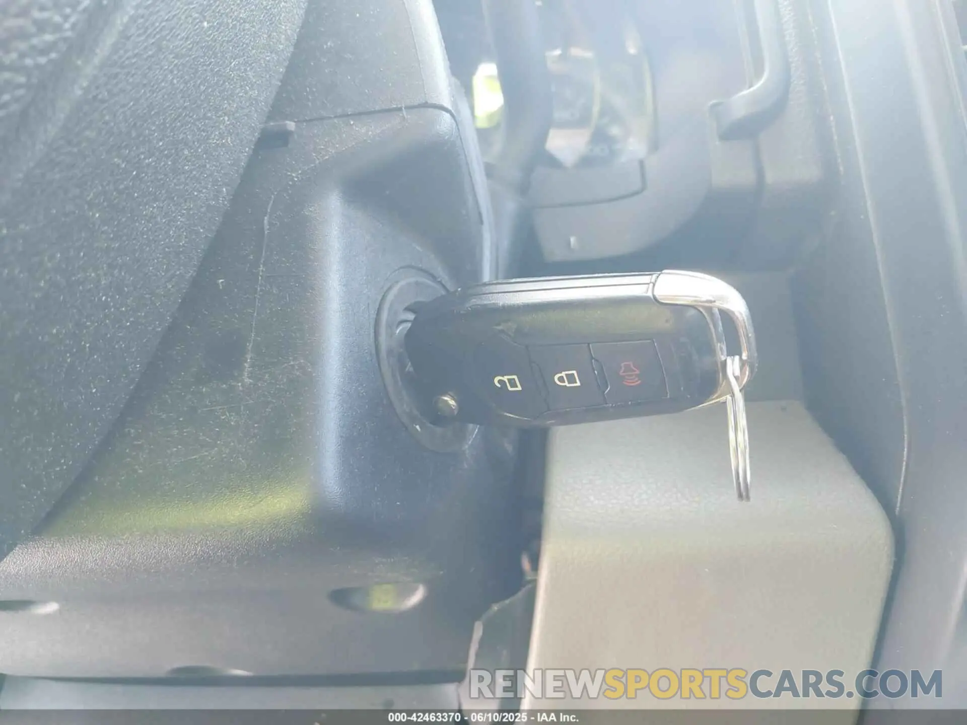 11 fotografías del automóvil dañado 1FTMF1CB3KKD35652 FORD F-150 2019