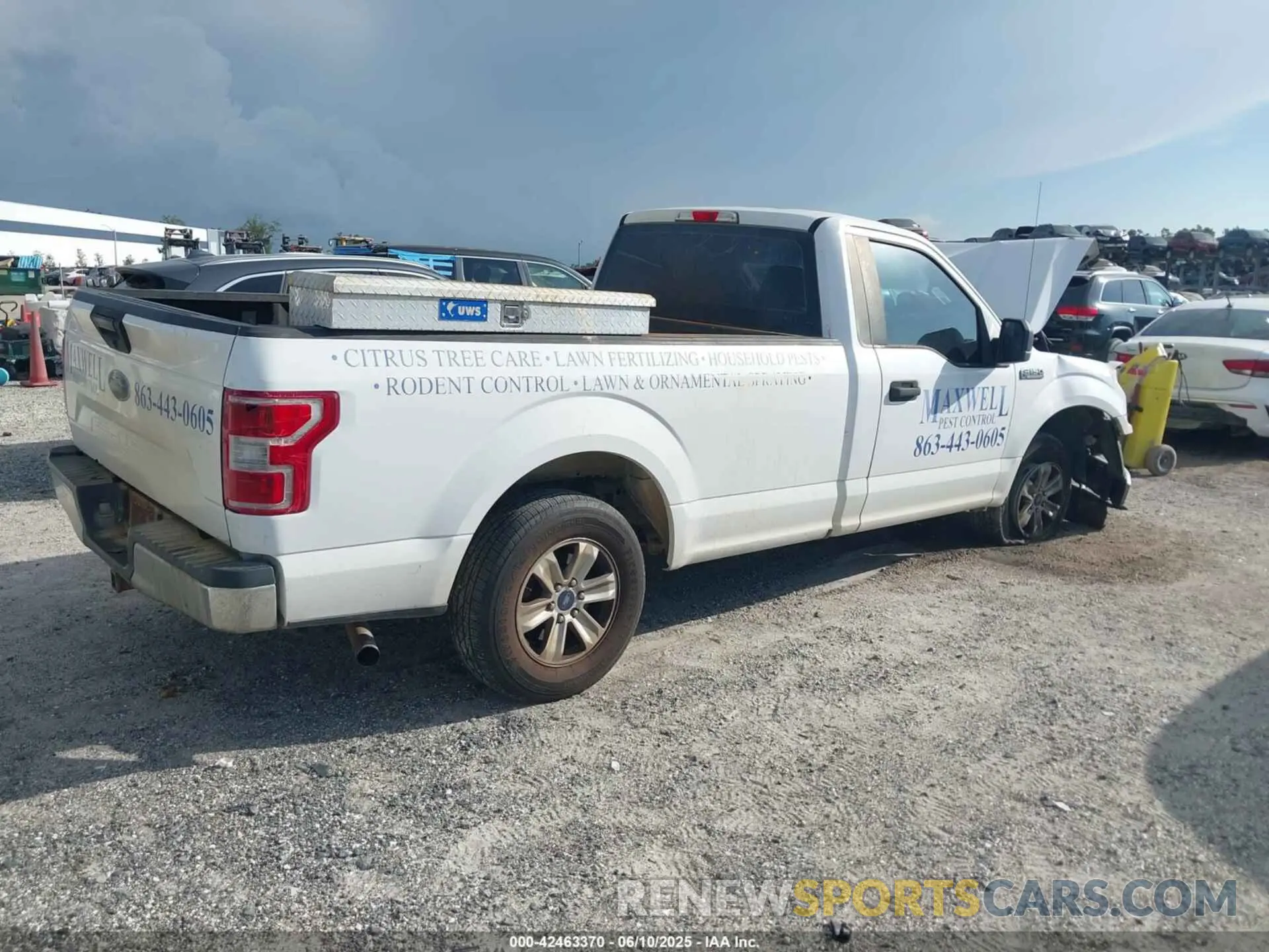 4 fotografías del automóvil dañado 1FTMF1CB3KKD35652 FORD F-150 2019