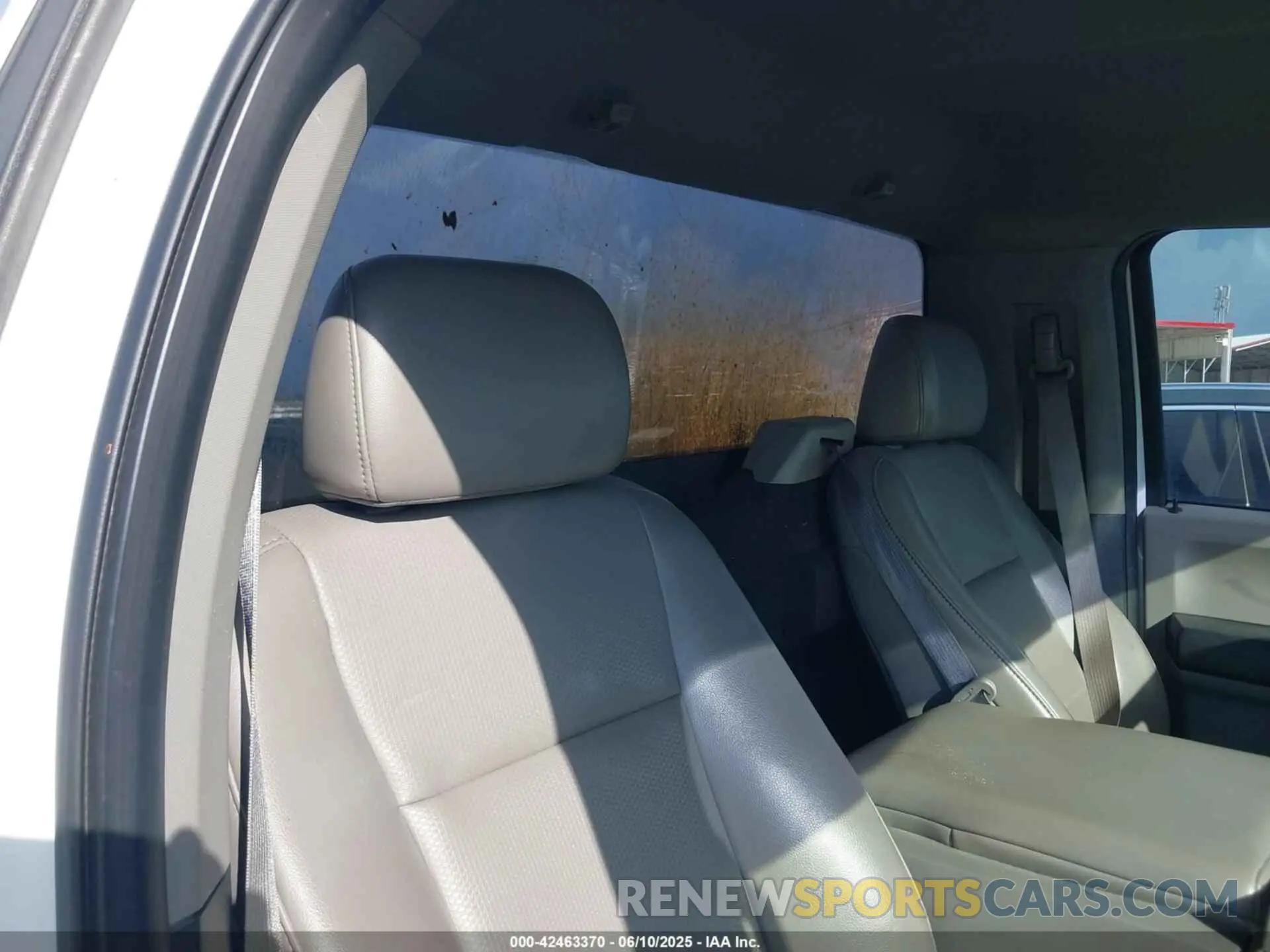8 fotografías del automóvil dañado 1FTMF1CB3KKD35652 FORD F-150 2019