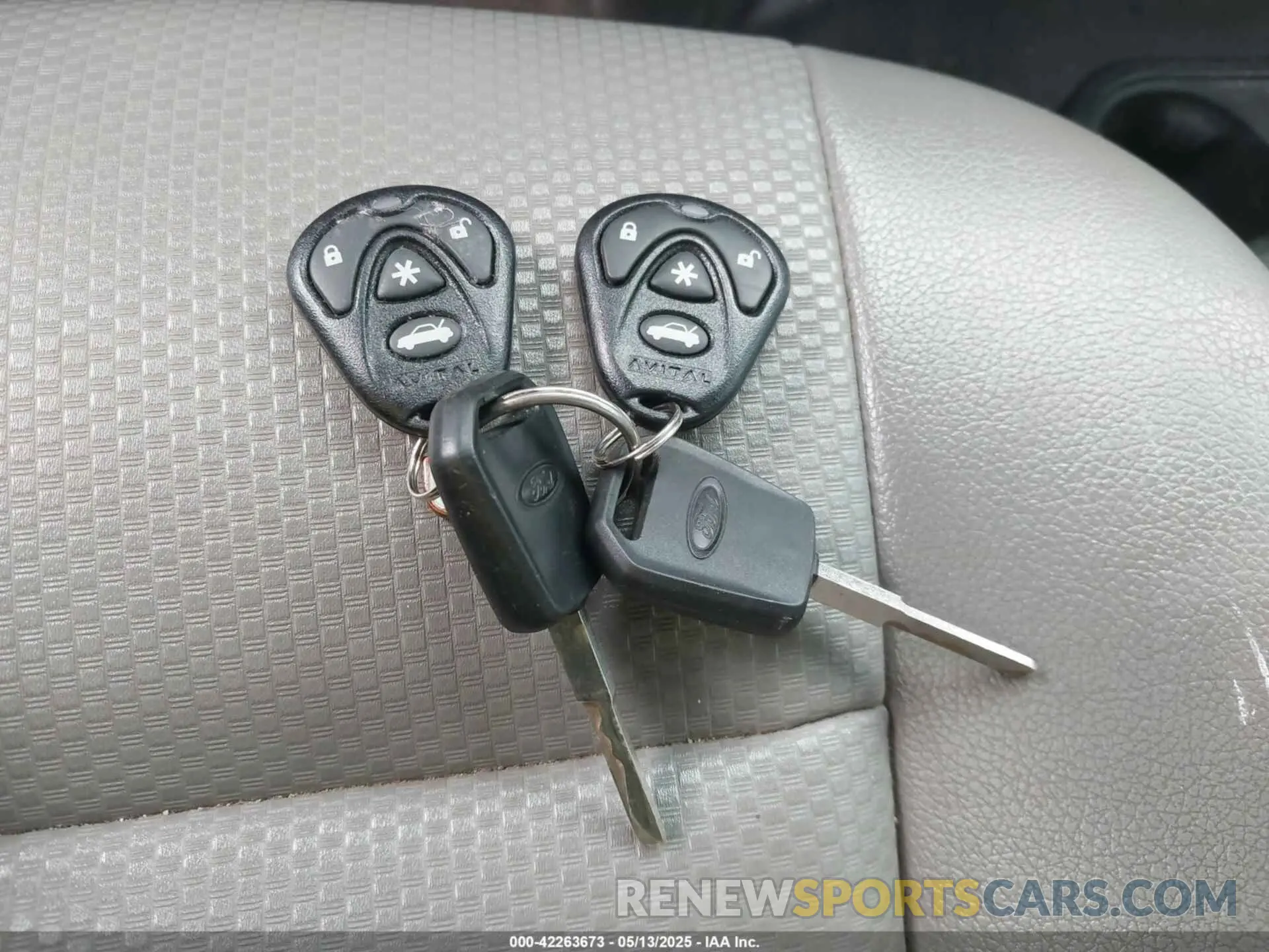 11 fotografías del automóvil dañado 1FTMF1CP6KKF11931 FORD F-150 2019