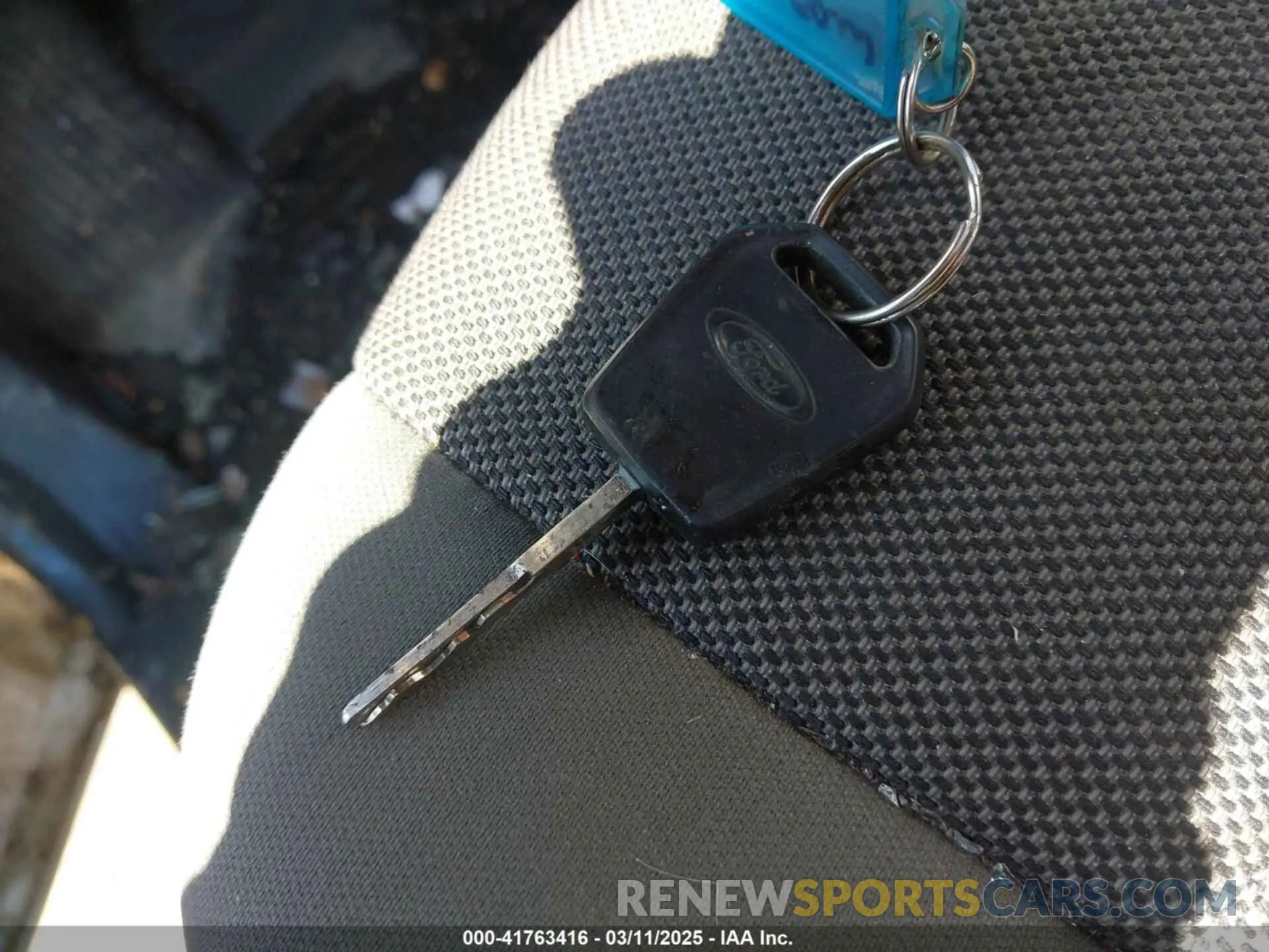 11 fotografías del automóvil dañado 1FTMF1CPXKKC81522 FORD F-150 2019