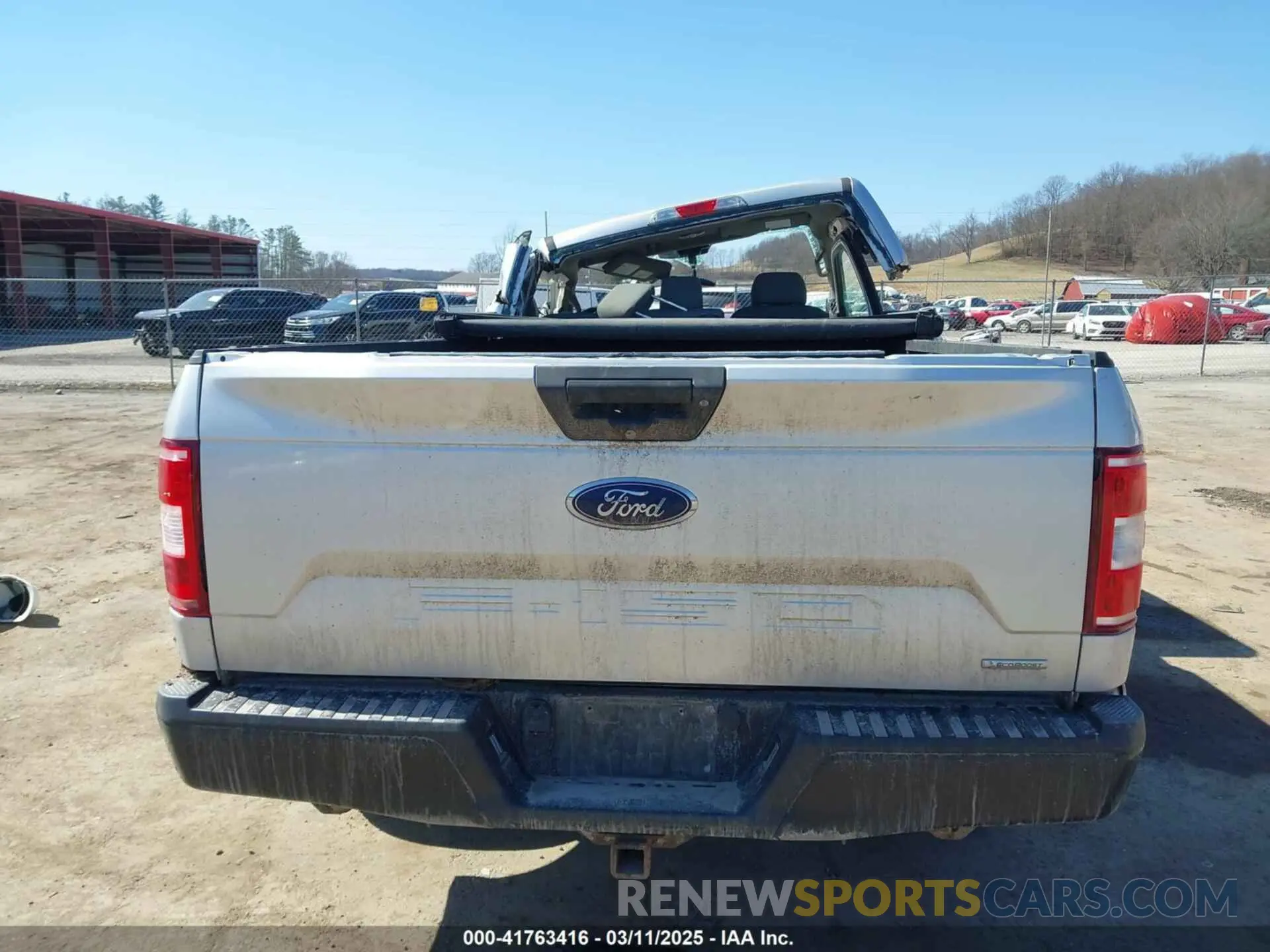 17 fotografías del automóvil dañado 1FTMF1CPXKKC81522 FORD F-150 2019