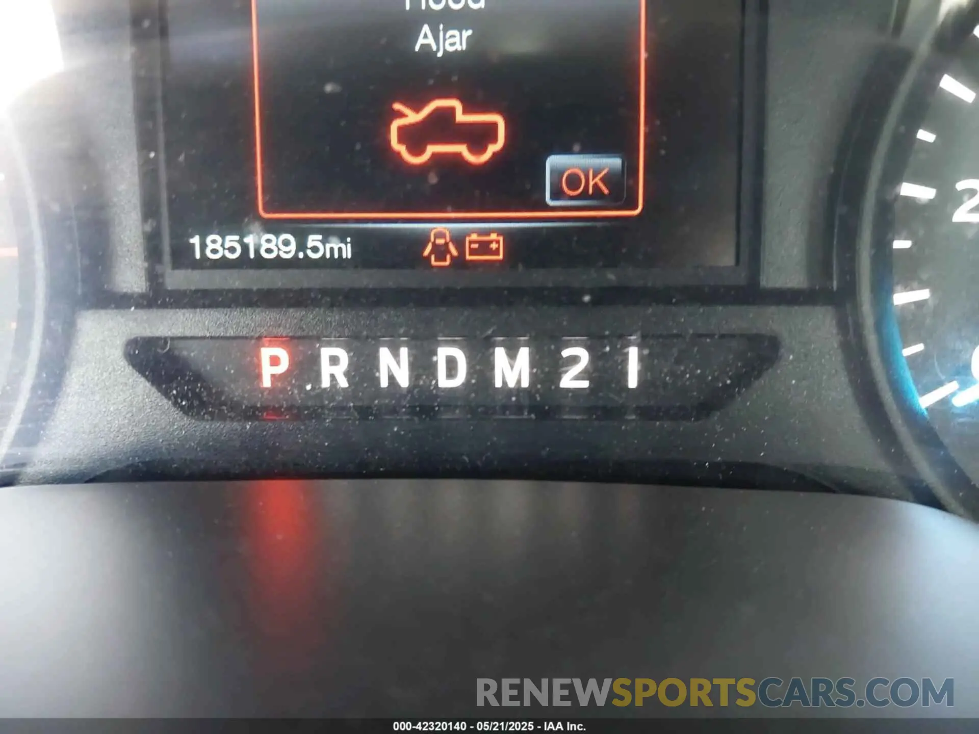 15 fotografías del automóvil dañado 1FTMF1EB1KKF02684 FORD F-150 2019