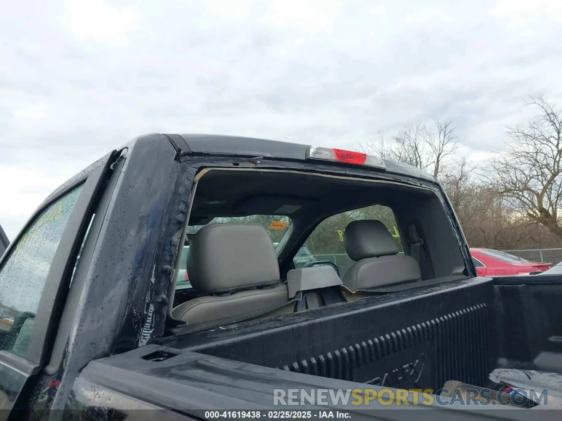 19 fotografías del automóvil dañado 1FTMF1EB6KKE16402 FORD F-150 2019