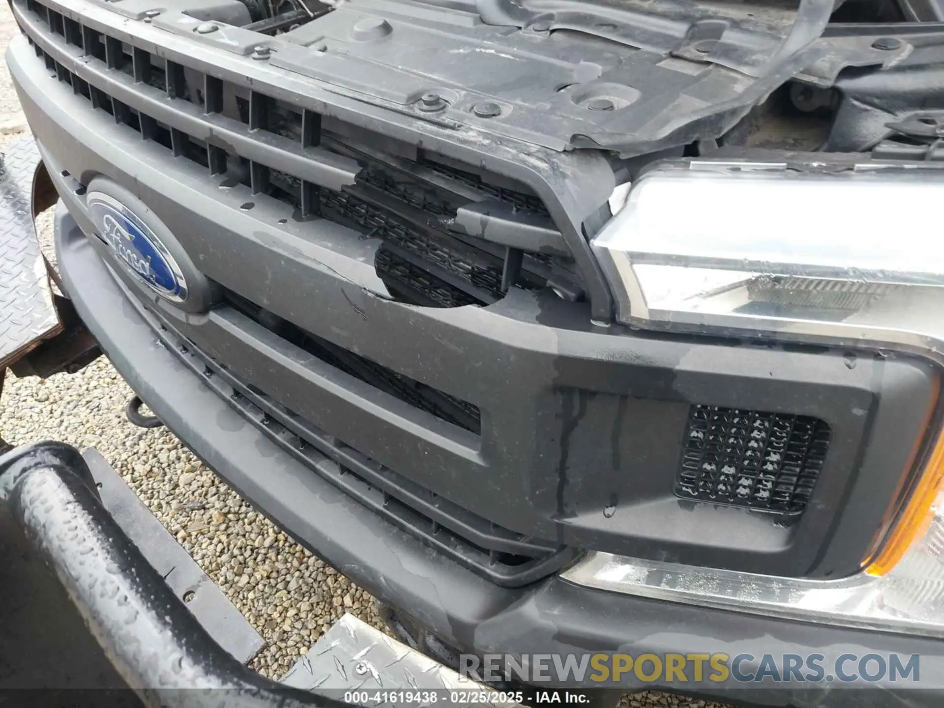 20 fotografías del automóvil dañado 1FTMF1EB6KKE16402 FORD F-150 2019