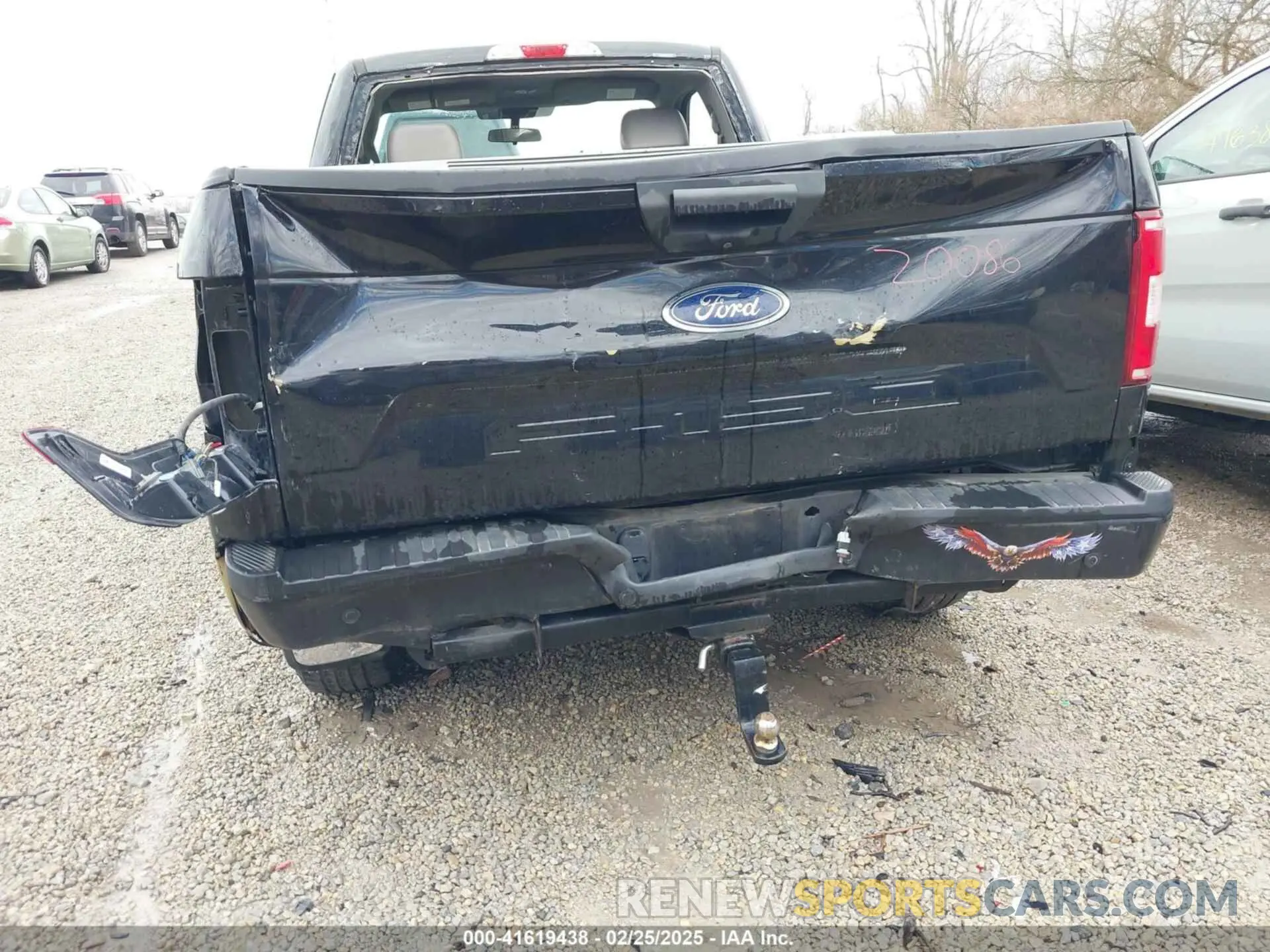 6 fotografías del automóvil dañado 1FTMF1EB6KKE16402 FORD F-150 2019