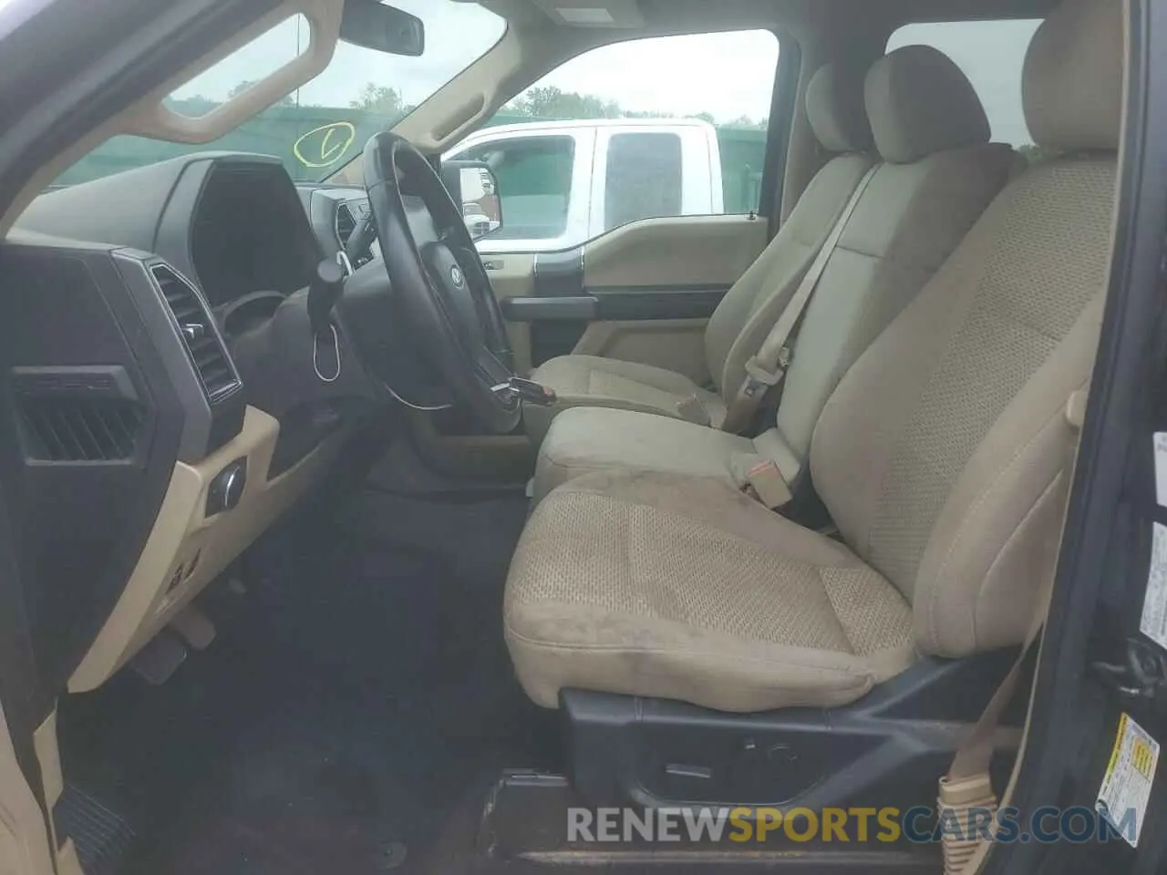 7 fotografías del automóvil dañado 1FTEW1C40LFA51167 FORD F-150 2020