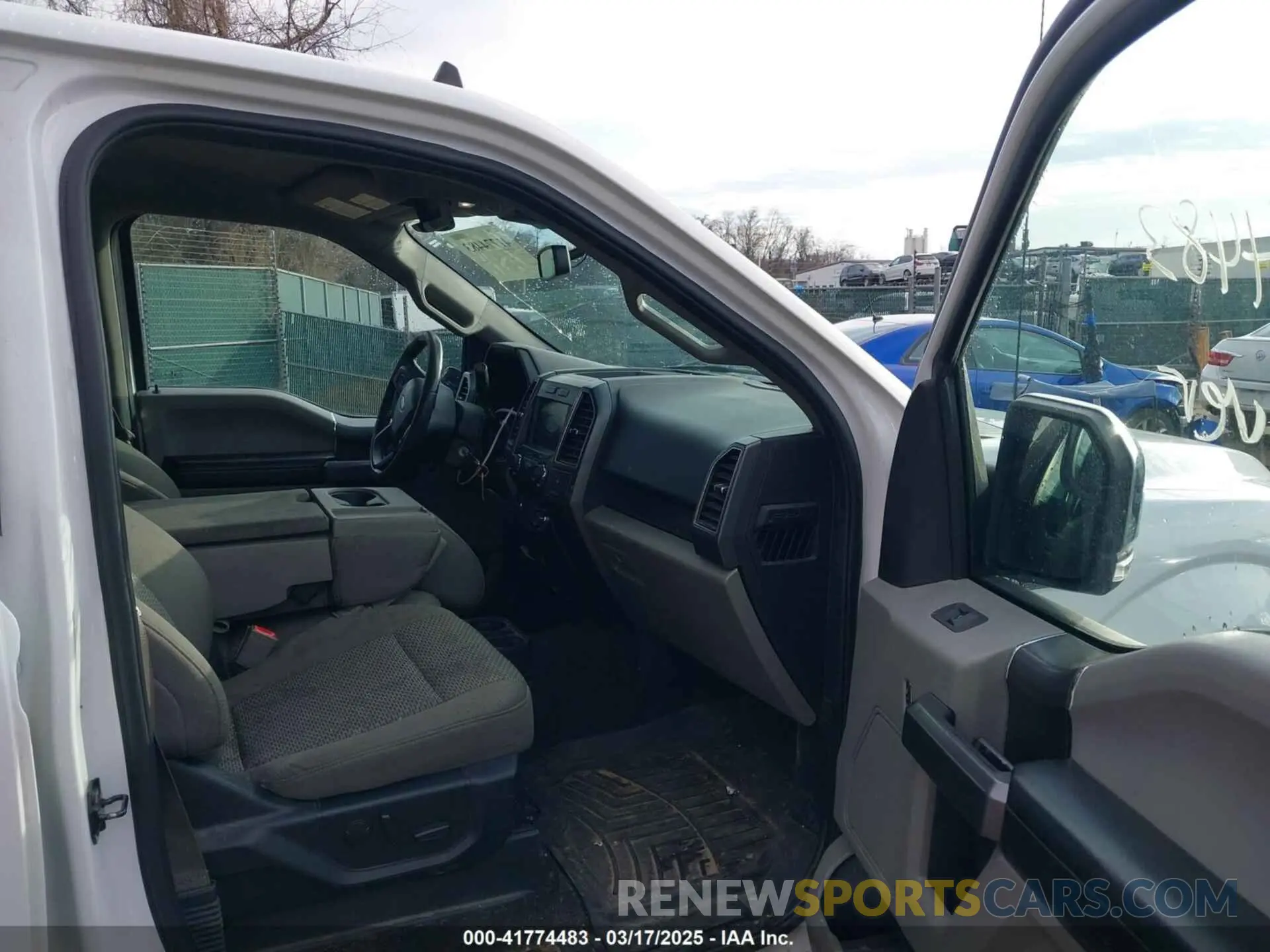 1 fotografías del automóvil dañado 1FTEW1C41LFA51128 FORD F-150 2020