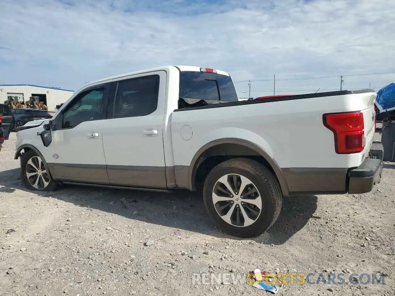 2 fotografías del automóvil dañado 1FTEW1C48LFB19733 FORD F-150 2020
