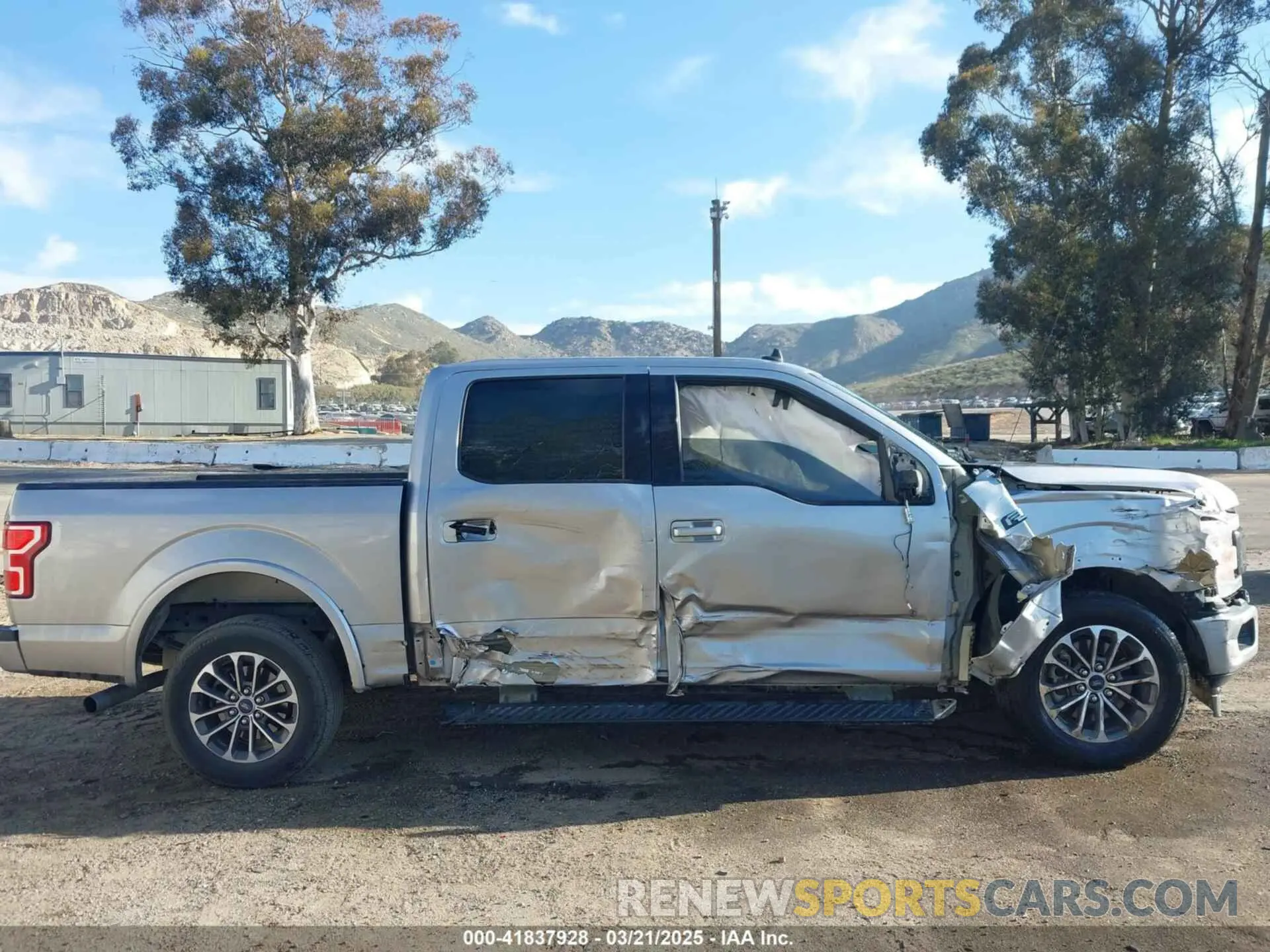 14 fotografías del automóvil dañado 1FTEW1C49LKD40054 FORD F-150 2020