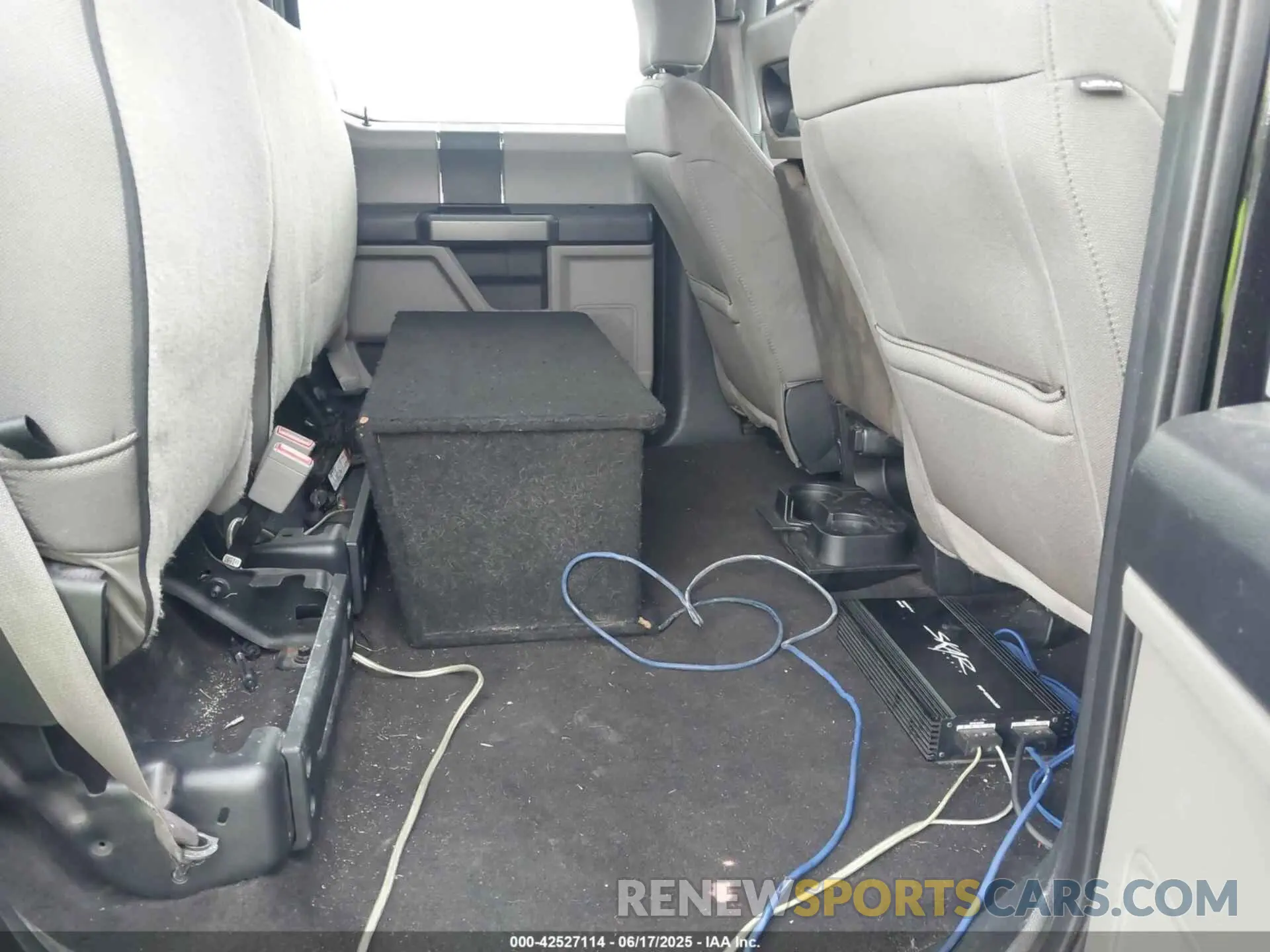 8 fotografías del automóvil dañado 1FTEW1C51LKD27579 FORD F-150 2020
