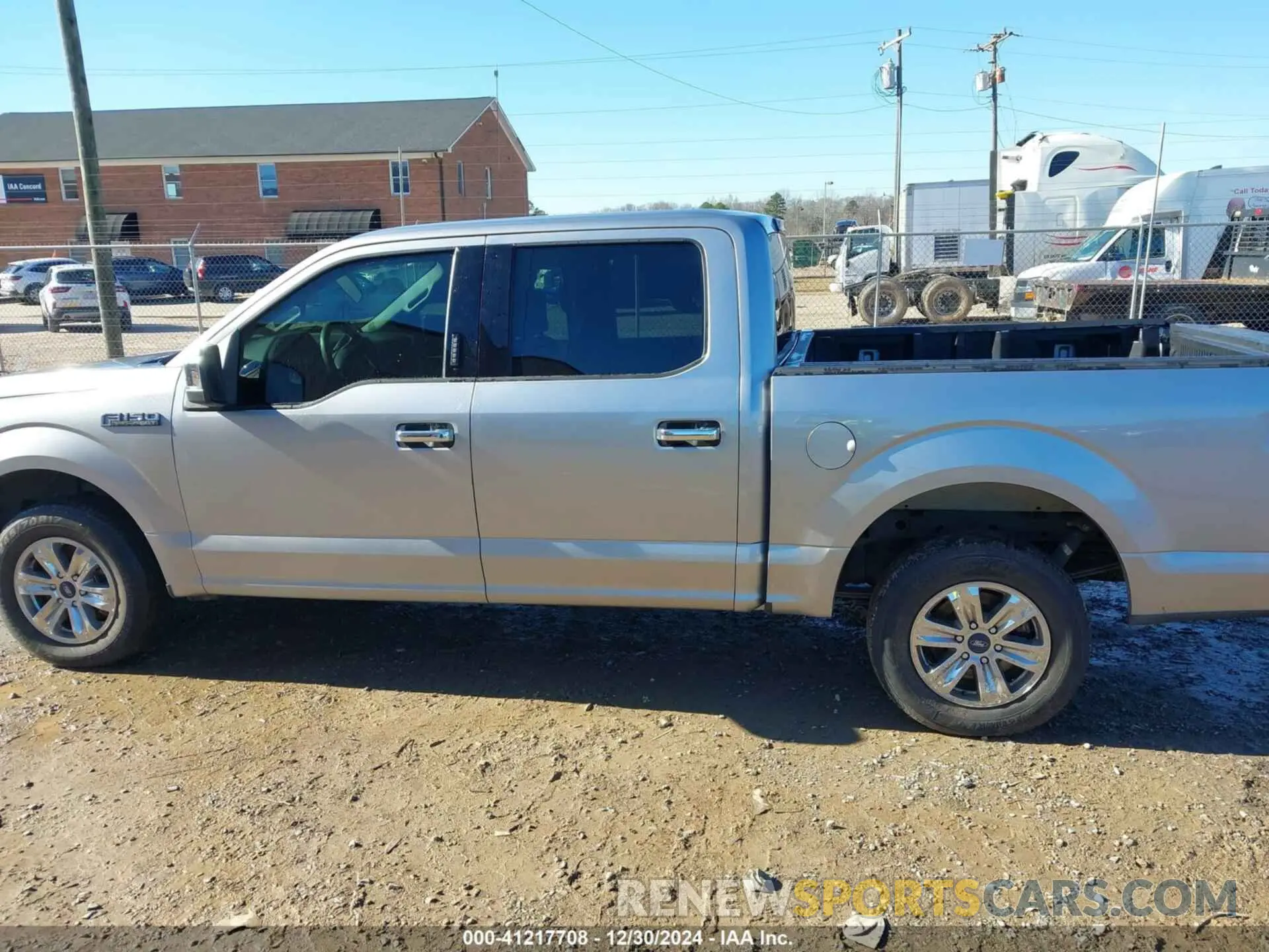 14 fotografías del automóvil dañado 1FTEW1C55LFA22742 FORD F-150 2020