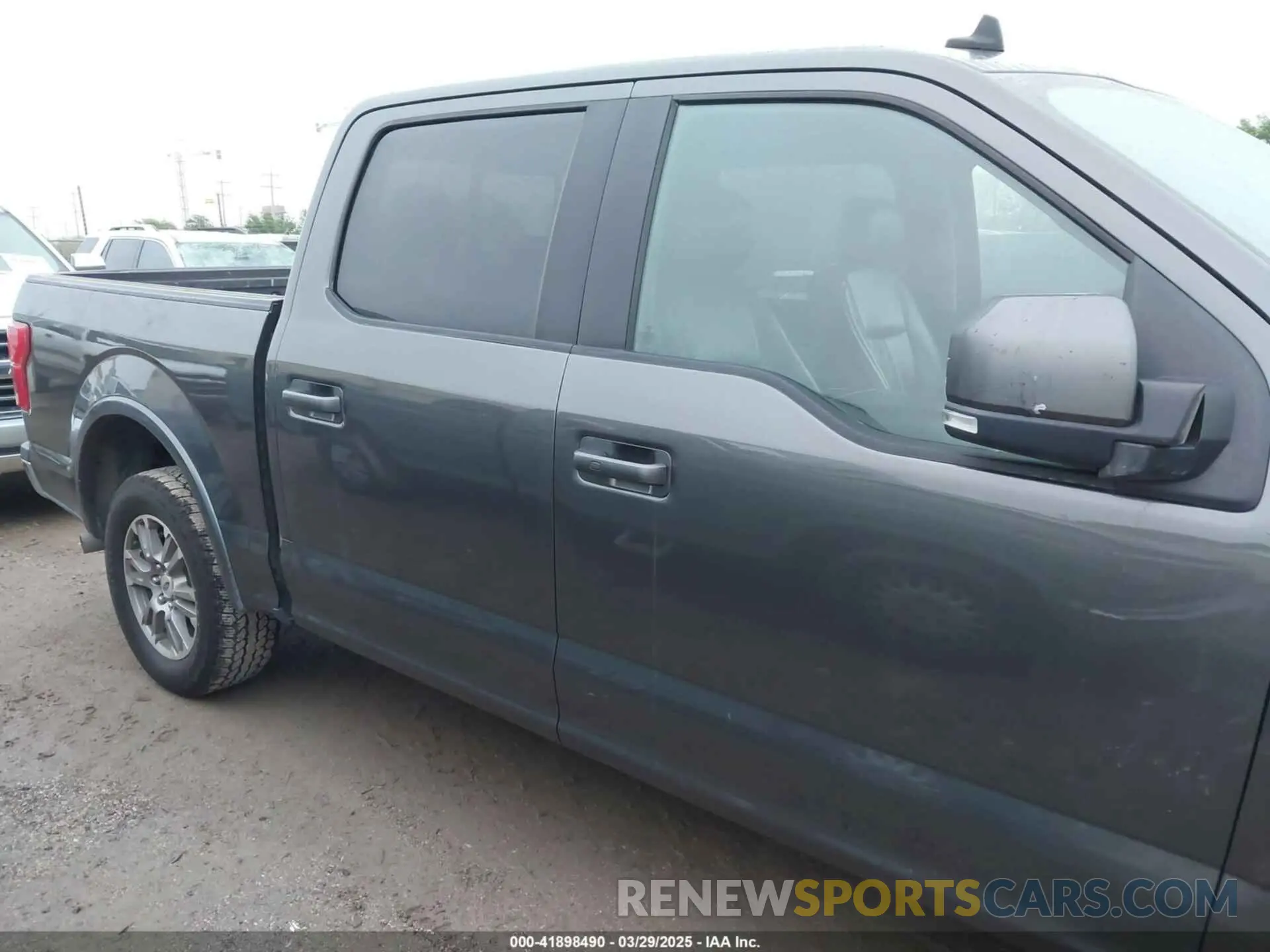 13 fotografías del automóvil dañado 1FTEW1C5XLFA97159 FORD F-150 2020