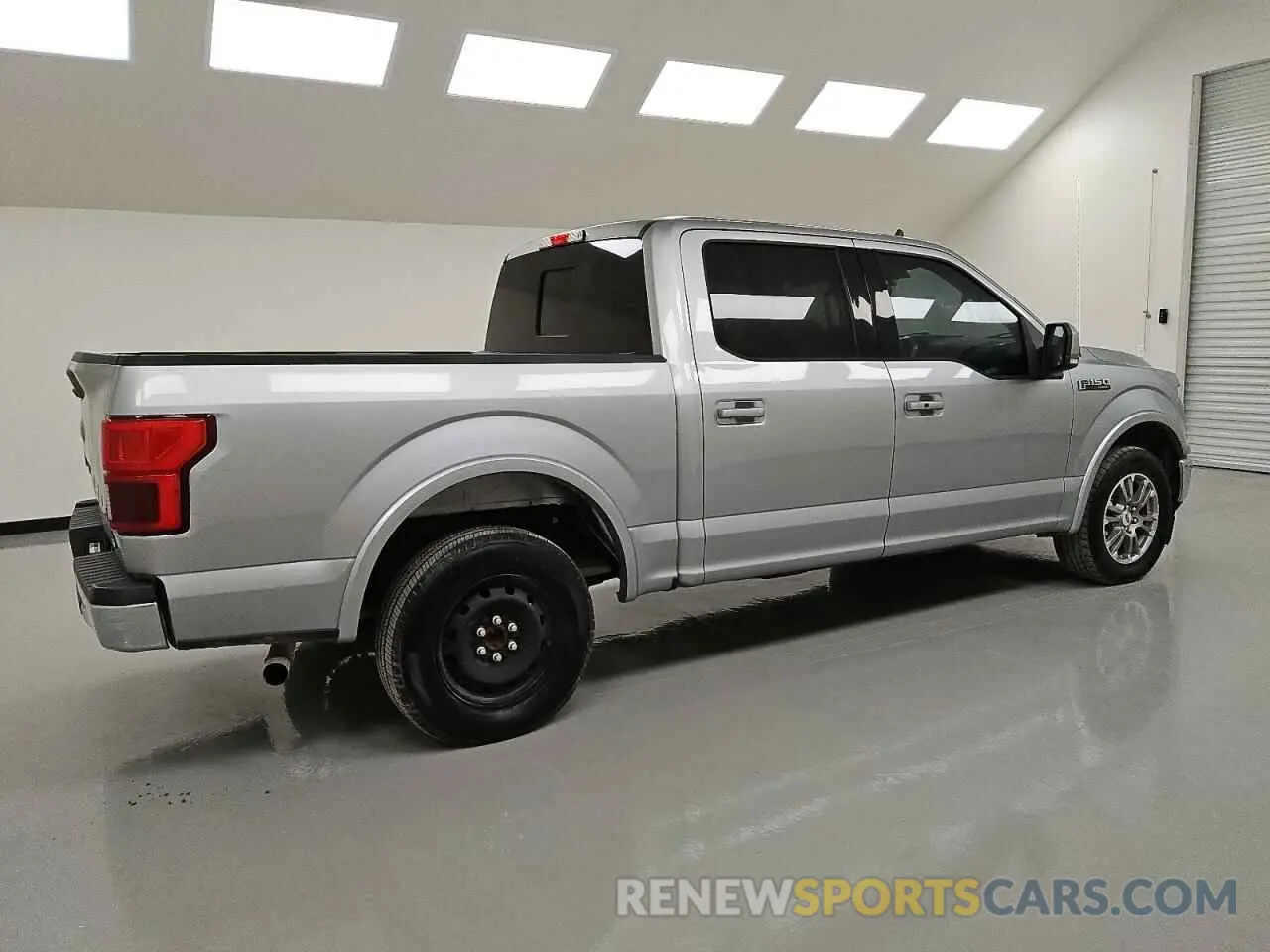 3 fotografías del automóvil dañado 1FTEW1C5XLKD25961 FORD F-150 2020