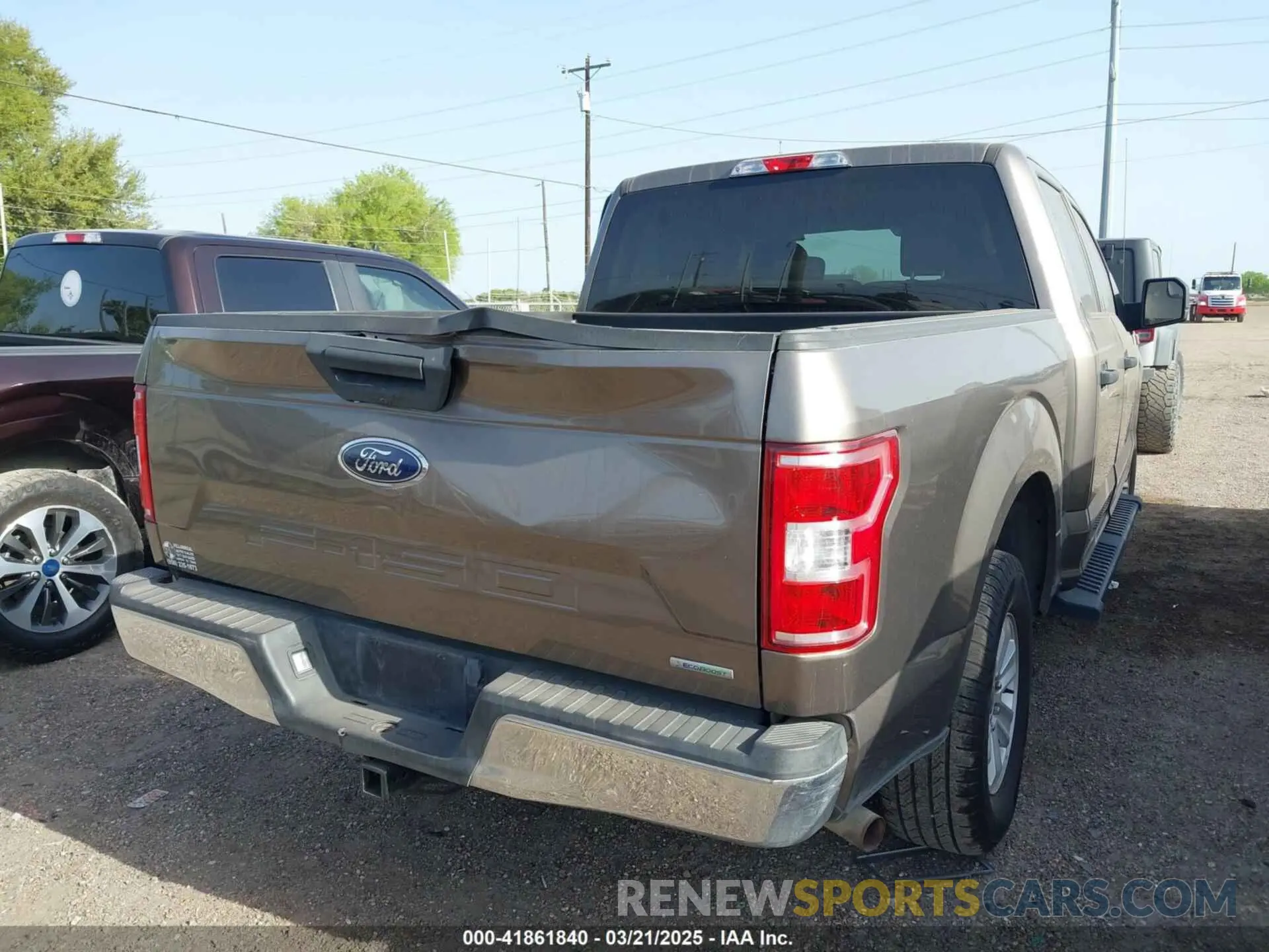 4 fotografías del automóvil dañado 1FTEW1CP2LFB20385 FORD F-150 2020