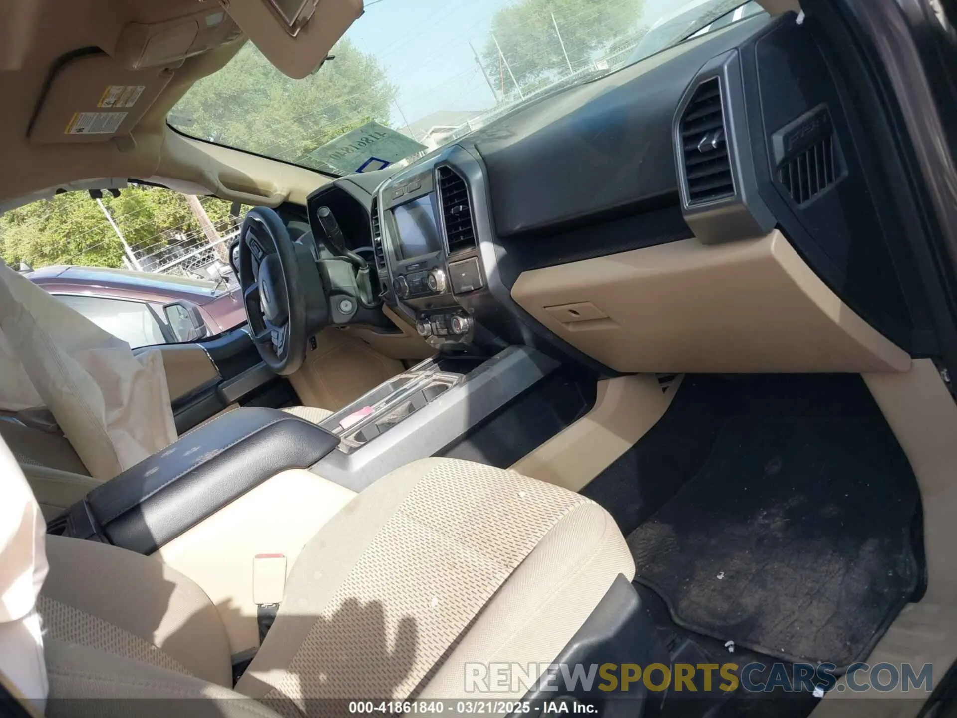 5 fotografías del automóvil dañado 1FTEW1CP2LFB20385 FORD F-150 2020
