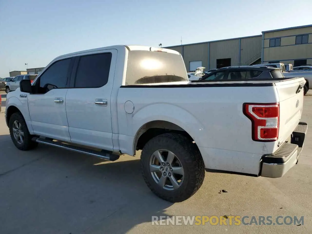 2 fotografías del automóvil dañado 1FTEW1CP4LKD96087 FORD F-150 2020