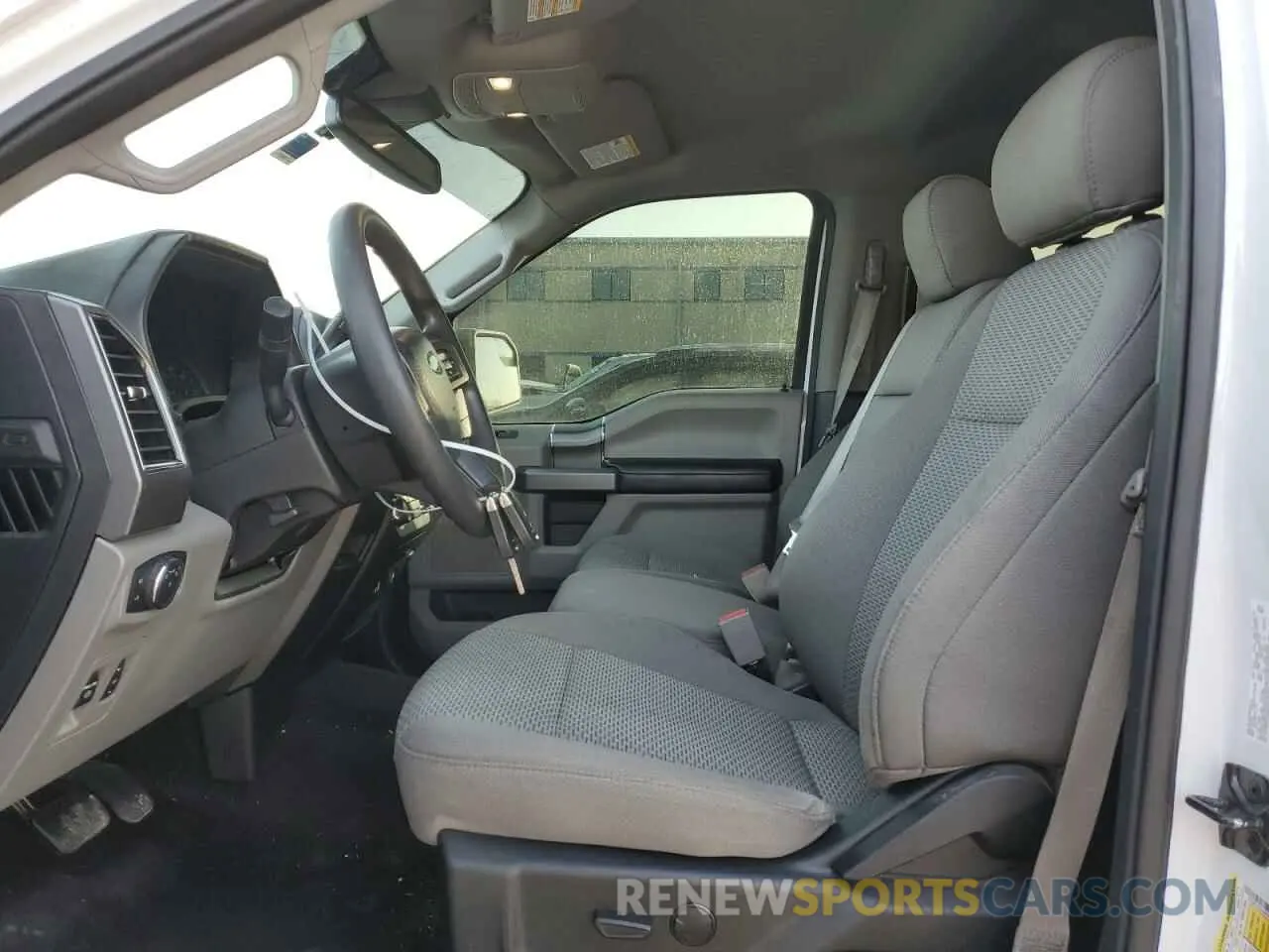 7 fotografías del automóvil dañado 1FTEW1CP4LKD96087 FORD F-150 2020