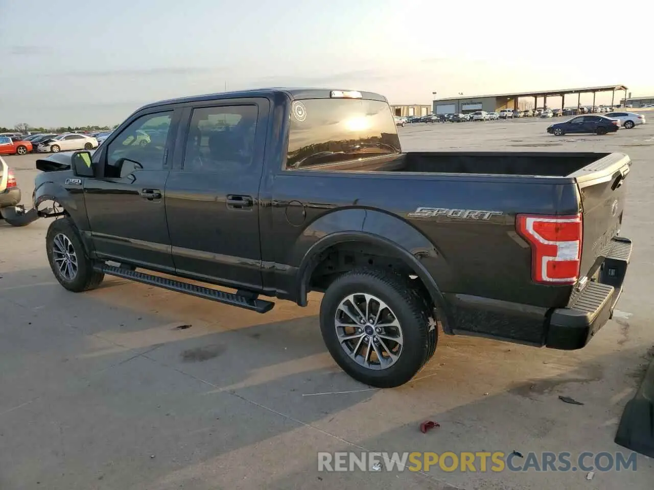 2 fotografías del automóvil dañado 1FTEW1CP5LKE92813 FORD F-150 2020
