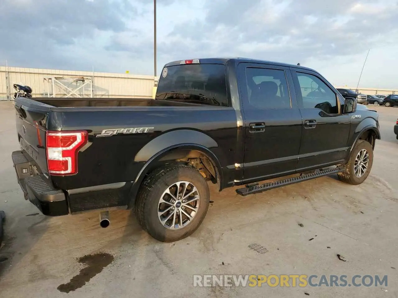 3 fotografías del automóvil dañado 1FTEW1CP5LKE92813 FORD F-150 2020