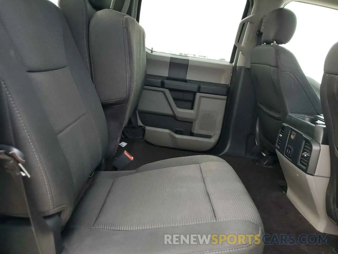 10 fotografías del automóvil dañado 1FTEW1CP5LKE93380 FORD F-150 2020