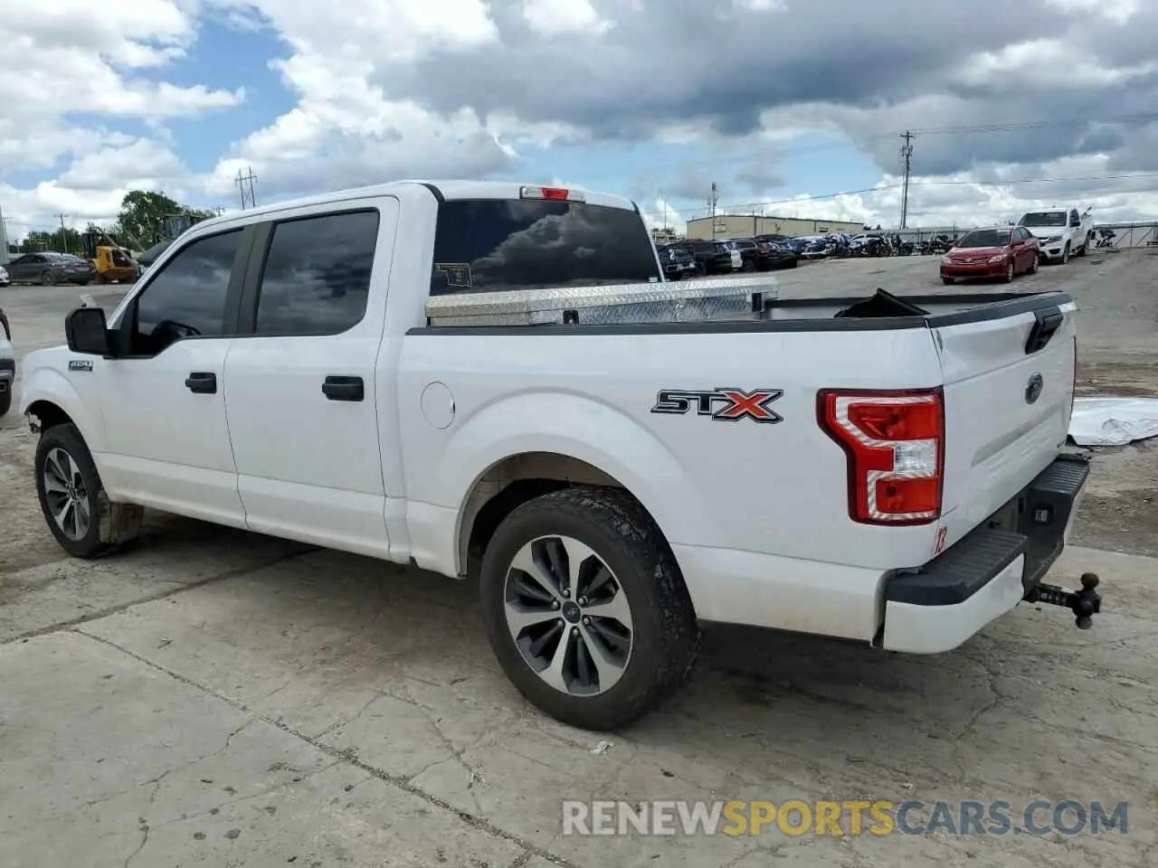 2 fotografías del automóvil dañado 1FTEW1CP5LKE94030 FORD F-150 2020