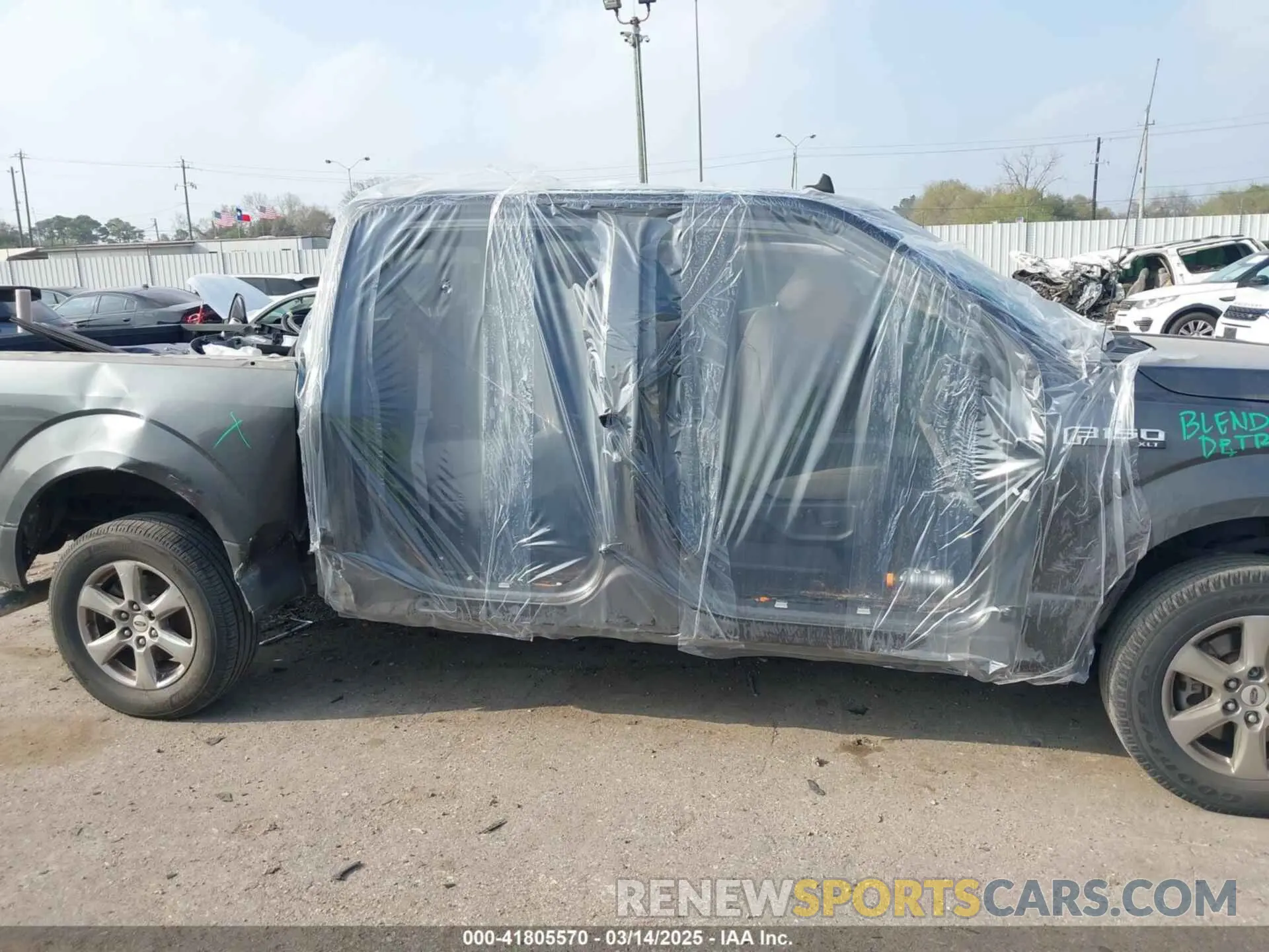 14 fotografías del automóvil dañado 1FTEW1CP8LKD16371 FORD F-150 2020